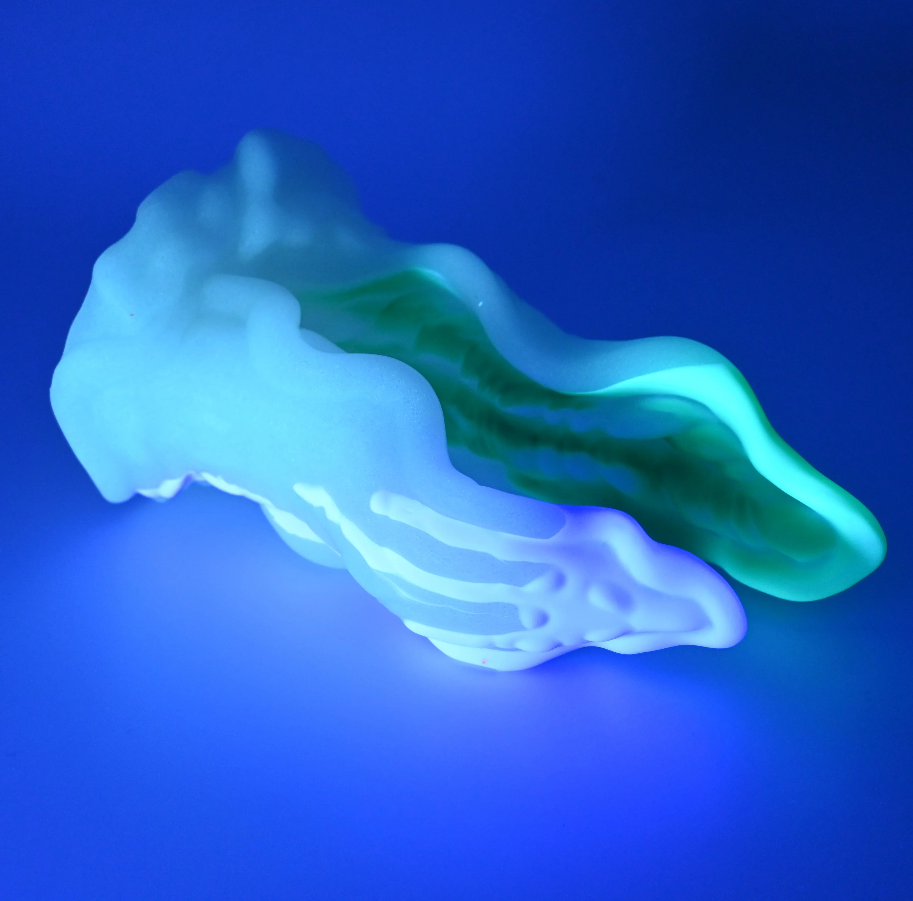 A4MFX56 Alara Large 0050 UV GITD - Image 3