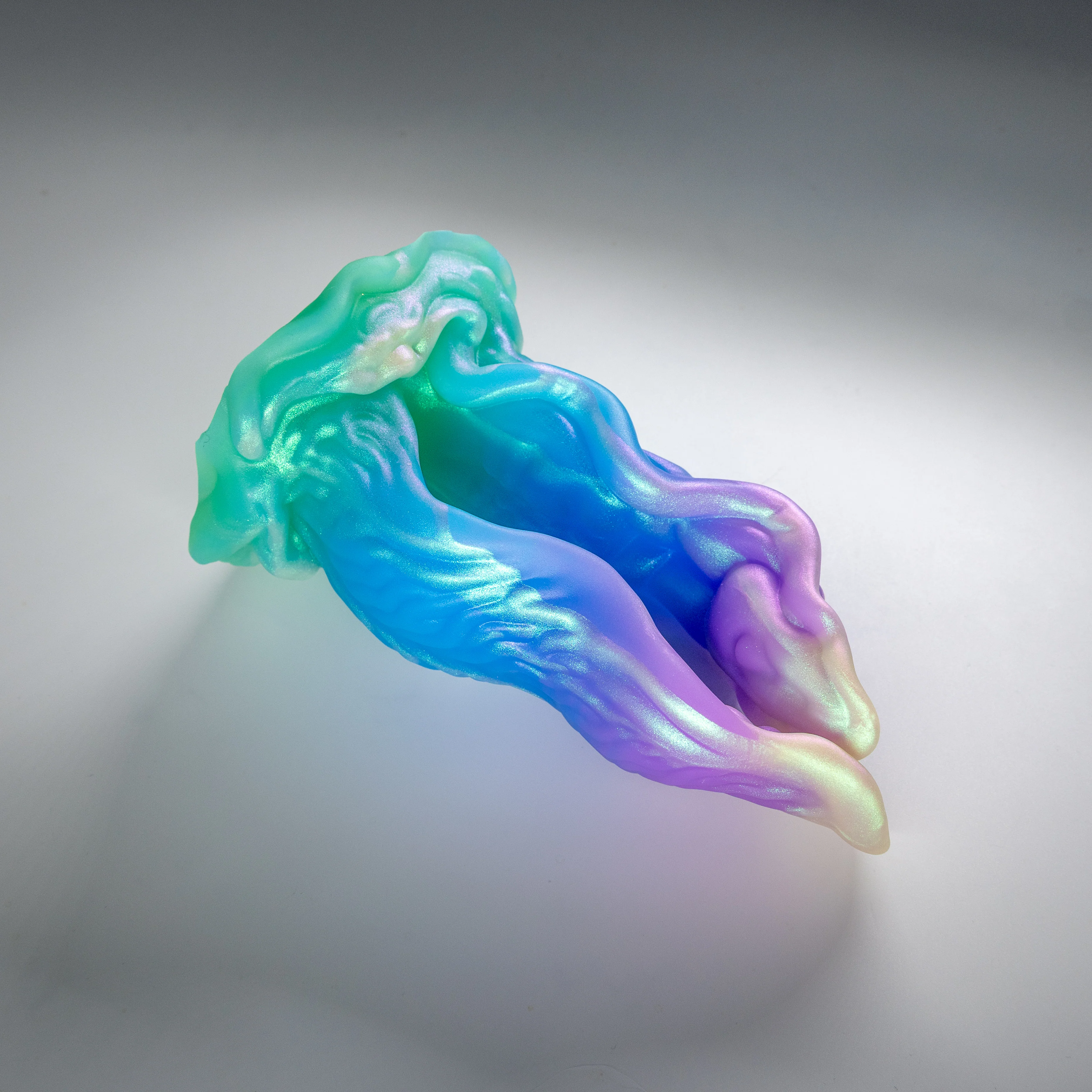 A4SJP68 Alara Large 0030 UV GITD CS - Image 2