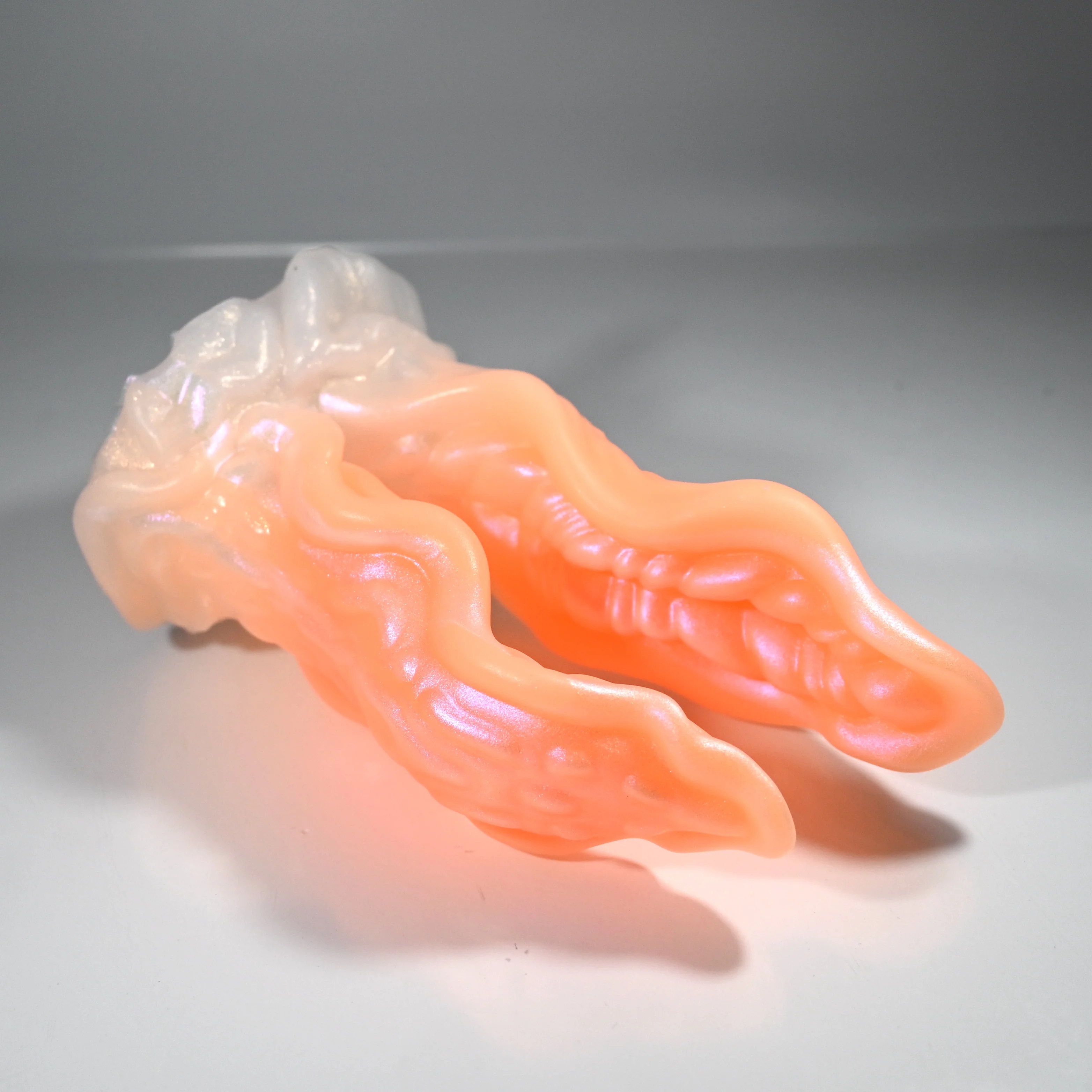 A3MFJ87 Alara Medium 0050 UV GITD