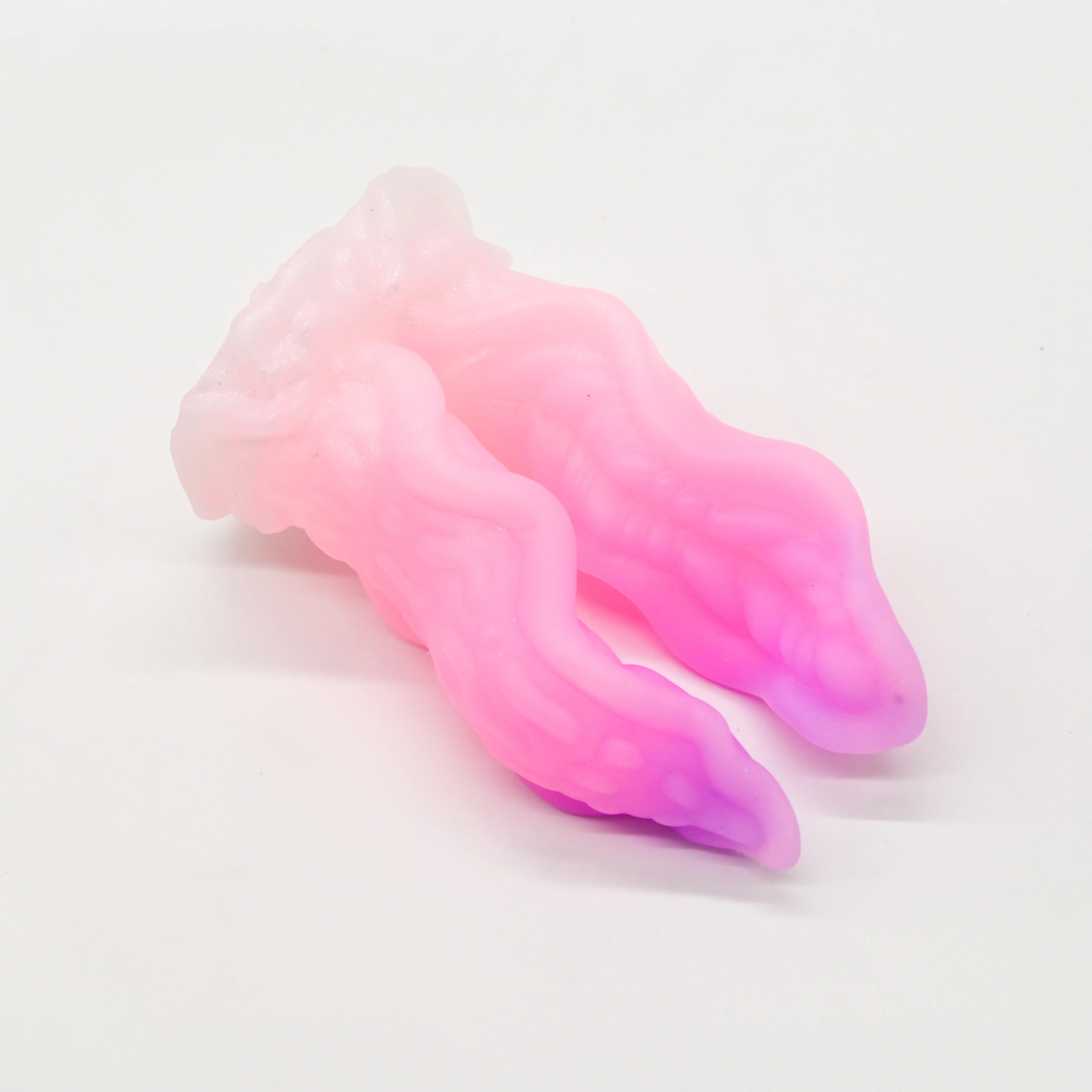A3XHF17 Alara Medium 0020 UV GITD
