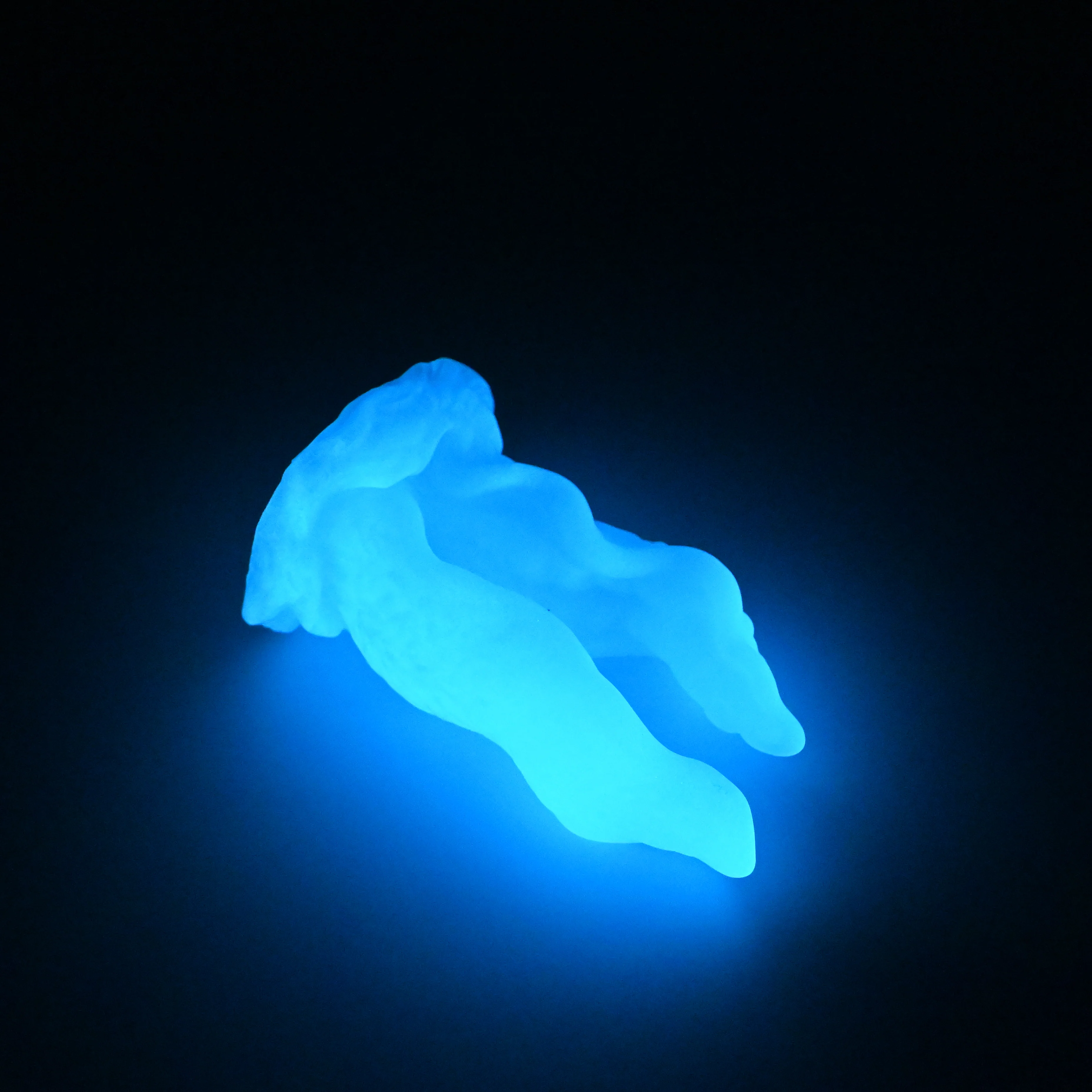 A2SHE01 Alara Small 0030 UV GITD - Image 4