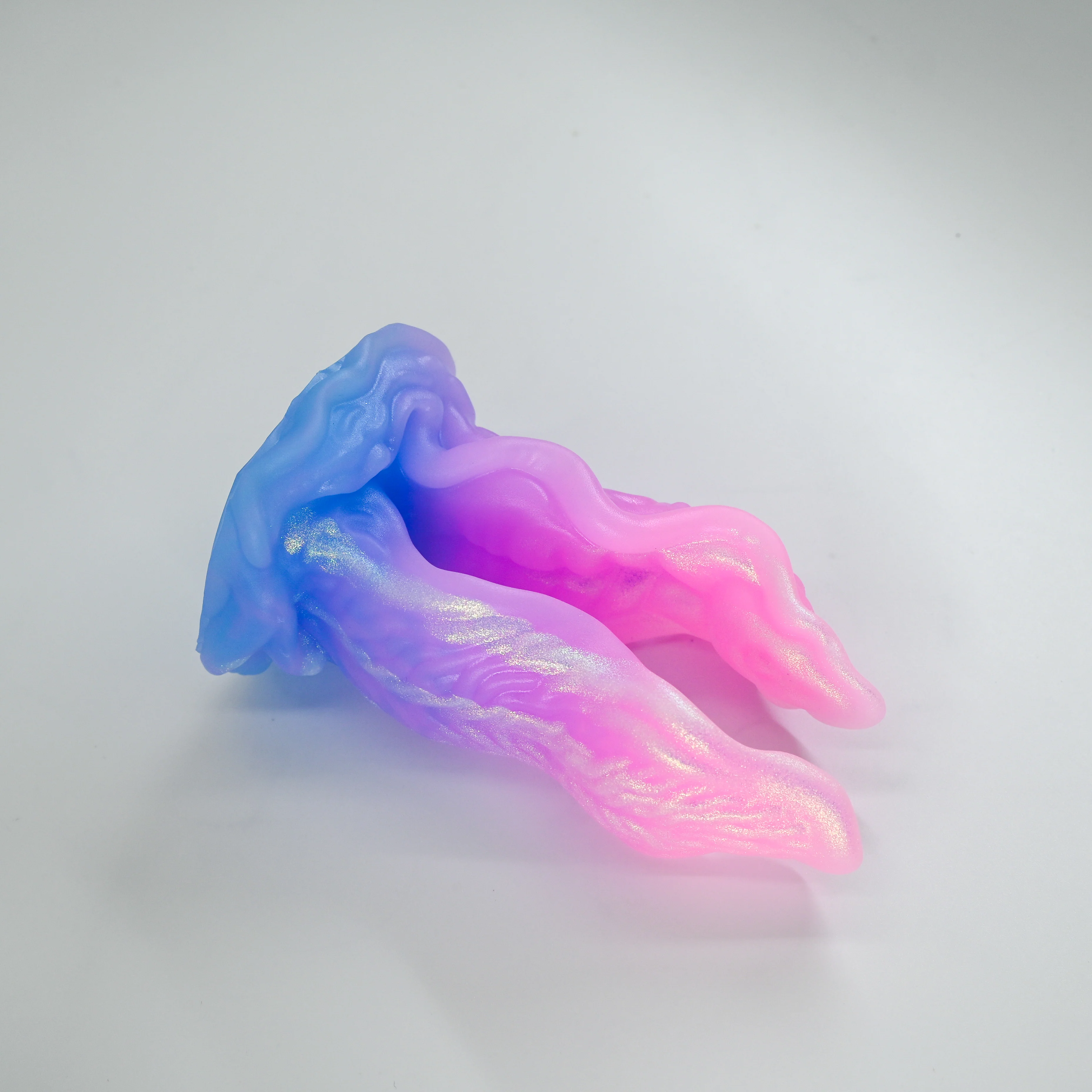 A2SHN64 Alara Small 0030 UV GITD CS - Image 2