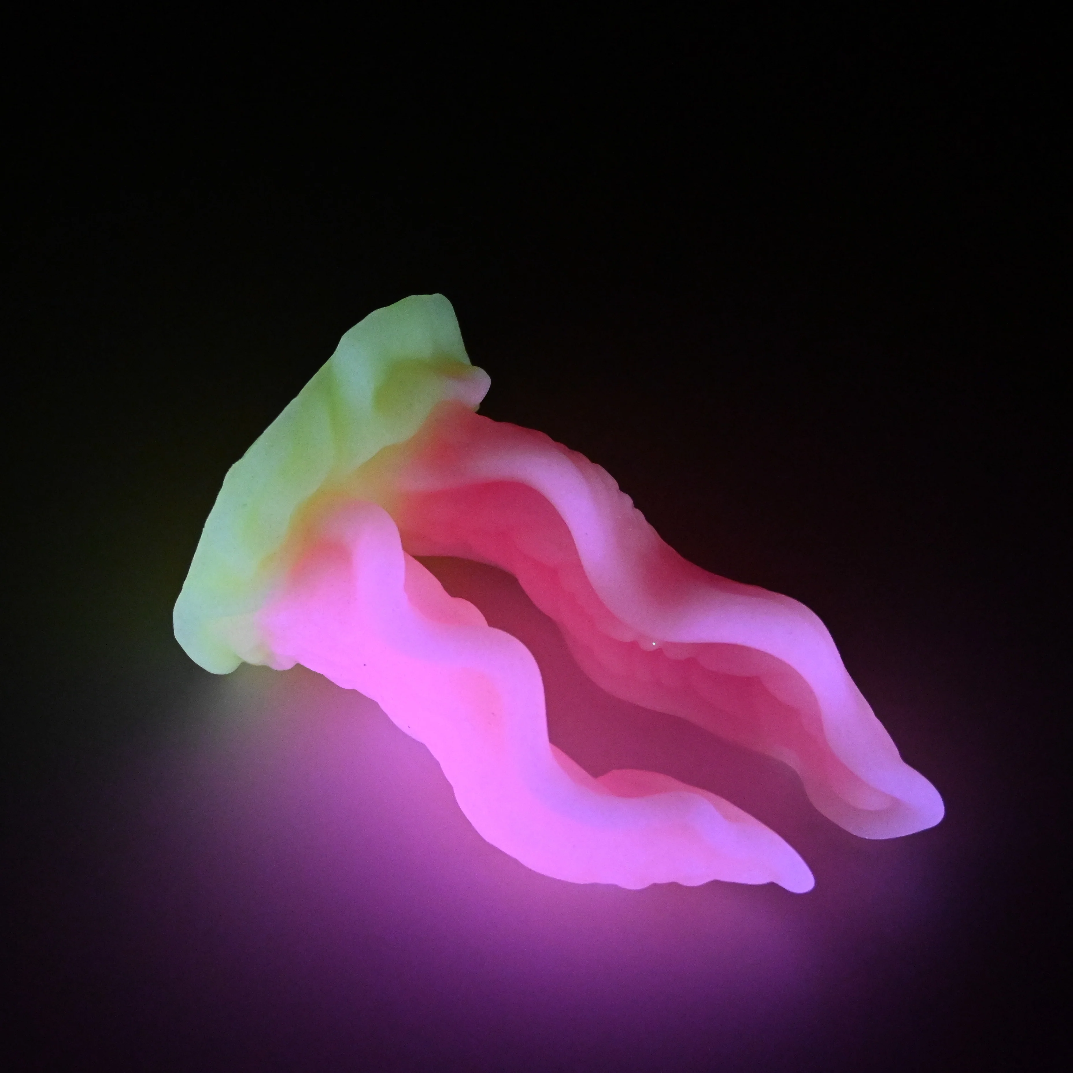 A2MJX18 Alara Small 0030 UV GITD - Image 3