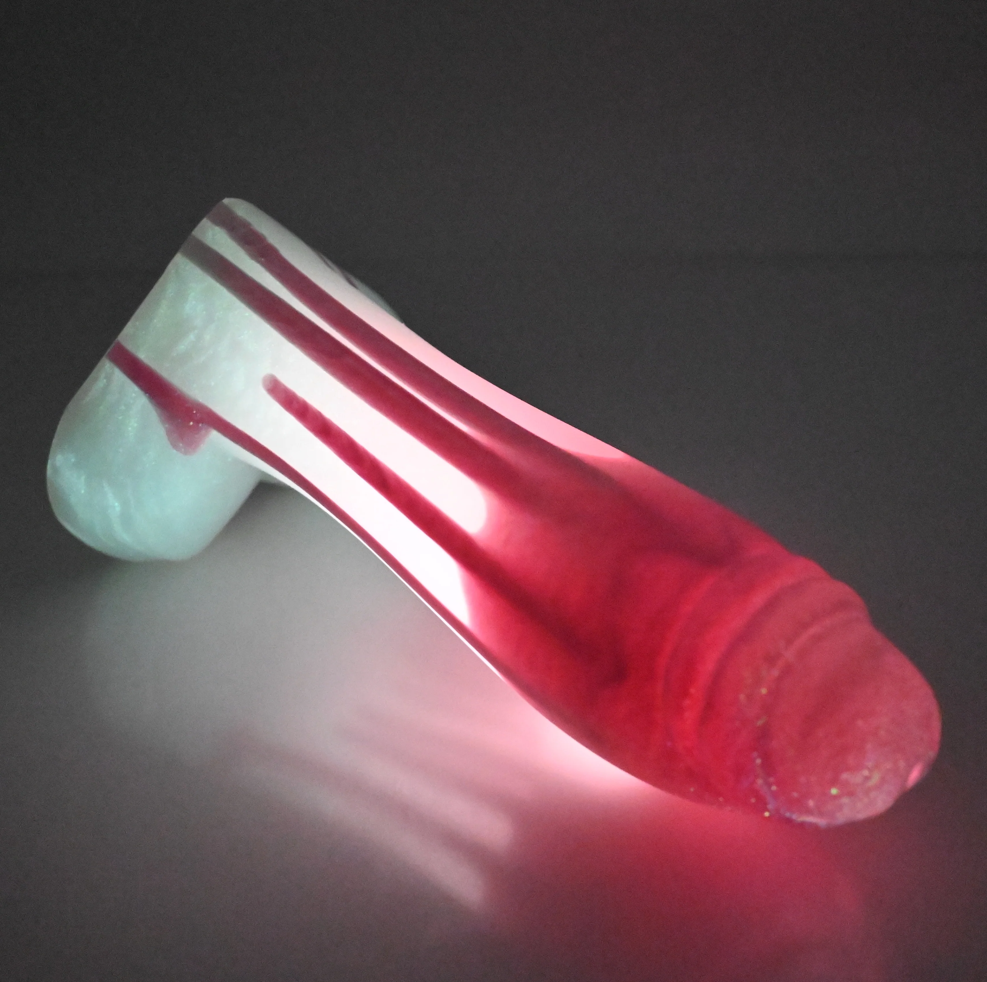 Q3SFE33 Aquus Medium 0030 UV GITD - Image 4