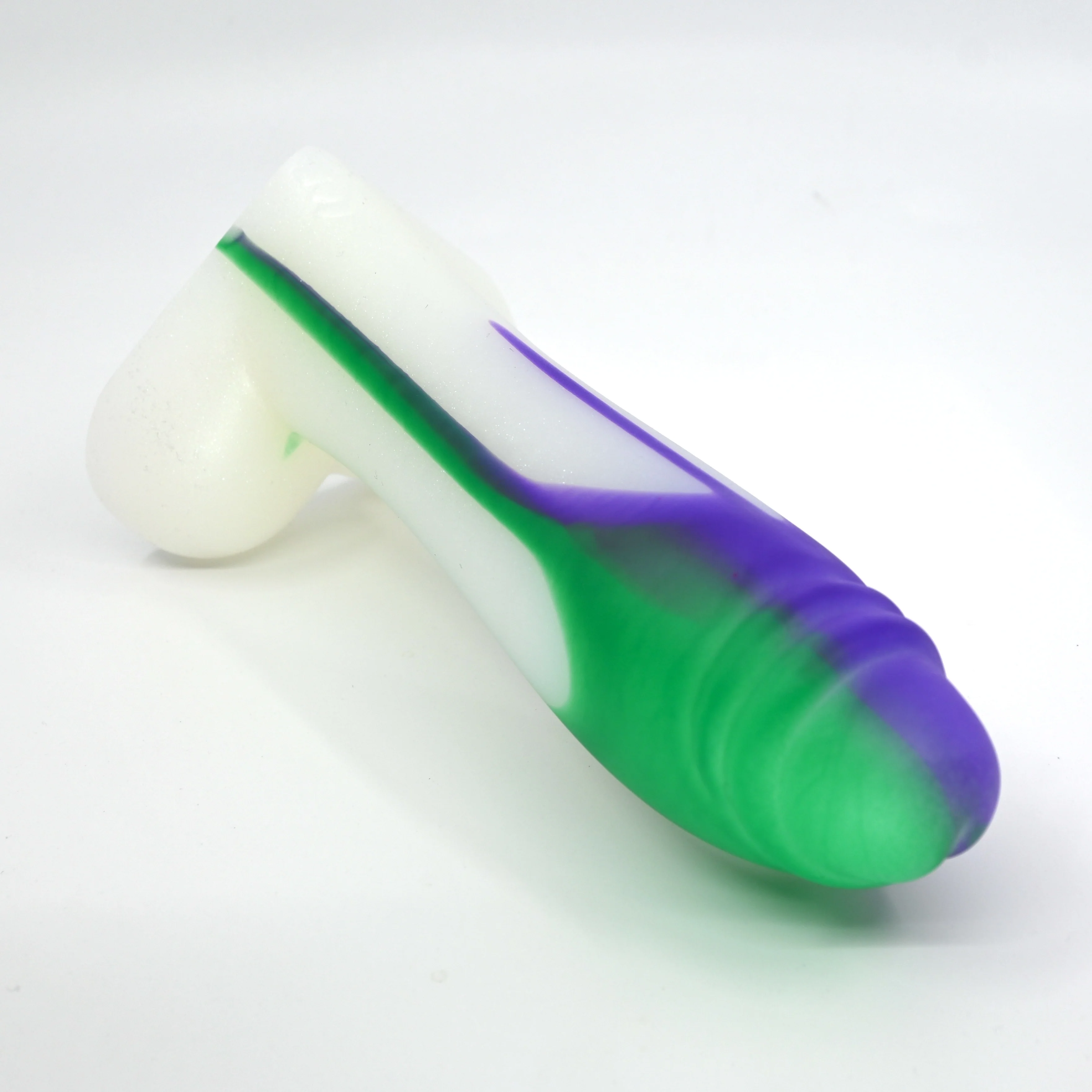 Q3MFY56 Aquus Medium 0050 UV GITD