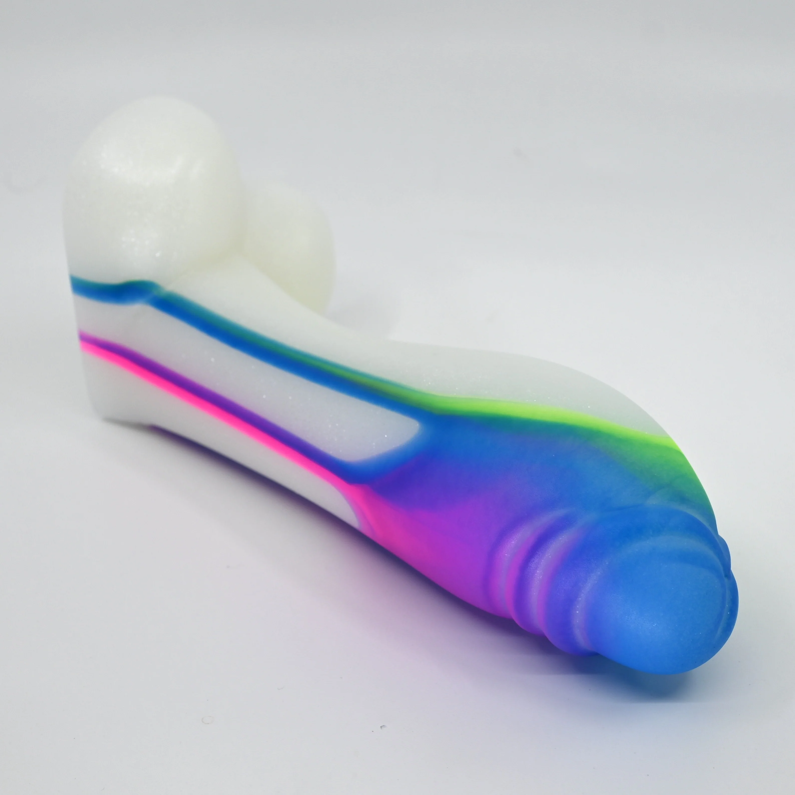 Q3MGJ06 Aquus Medium 0050 UV GITD