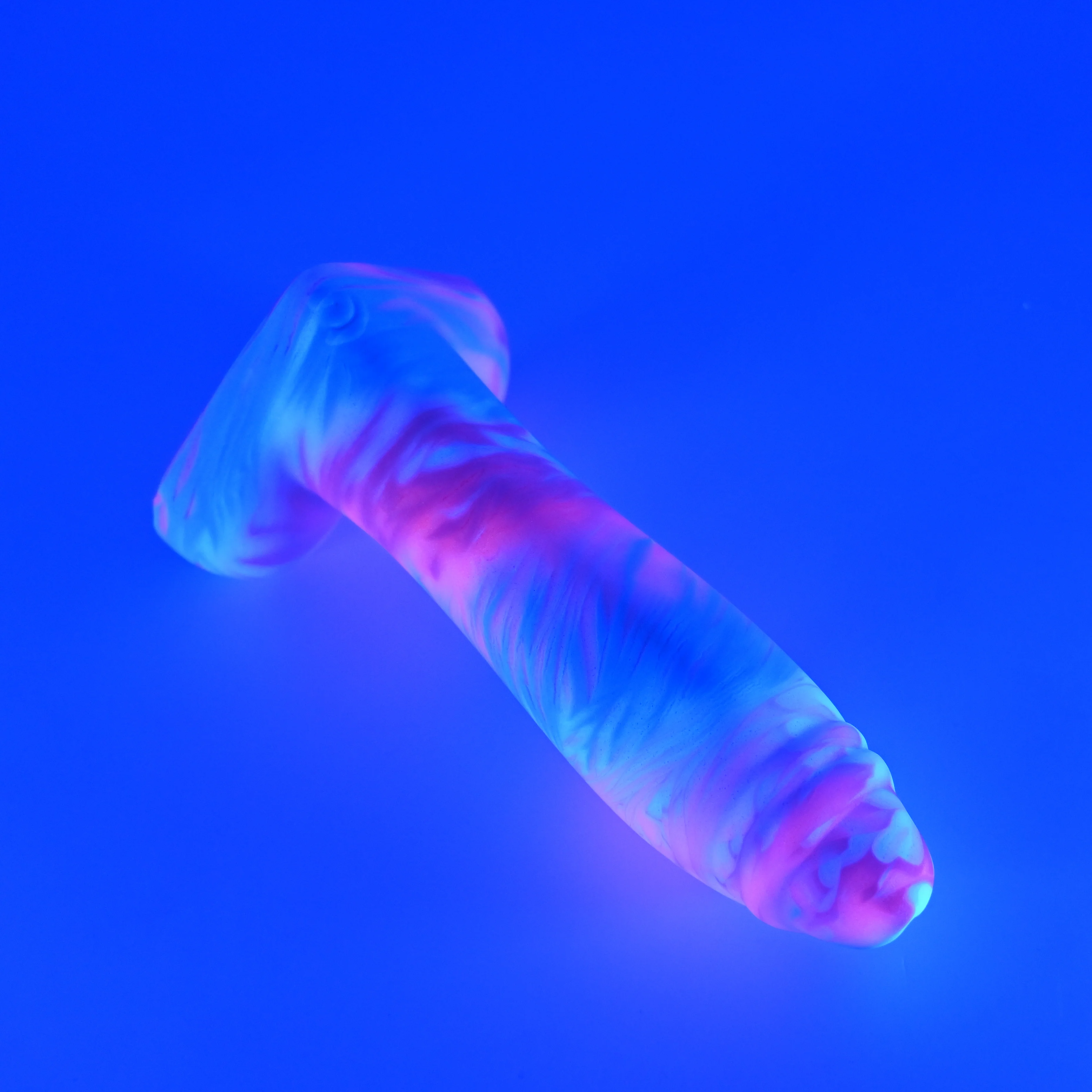 Q3SHQ93u Aquus Medium 0030 UV GITD GHU - Image 3