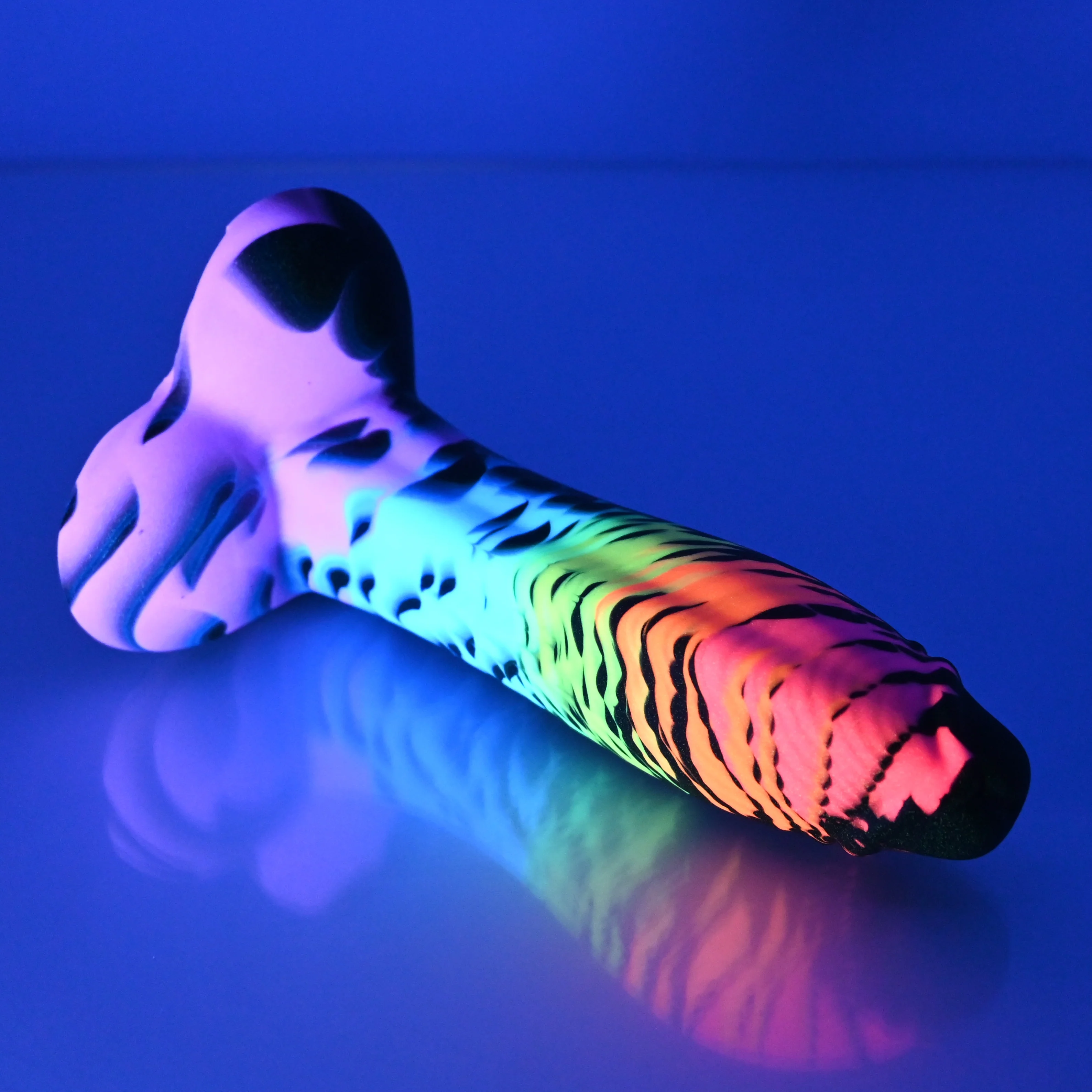 Q2SDX65 Aquus Small 0030 UV GITD - Image 3
