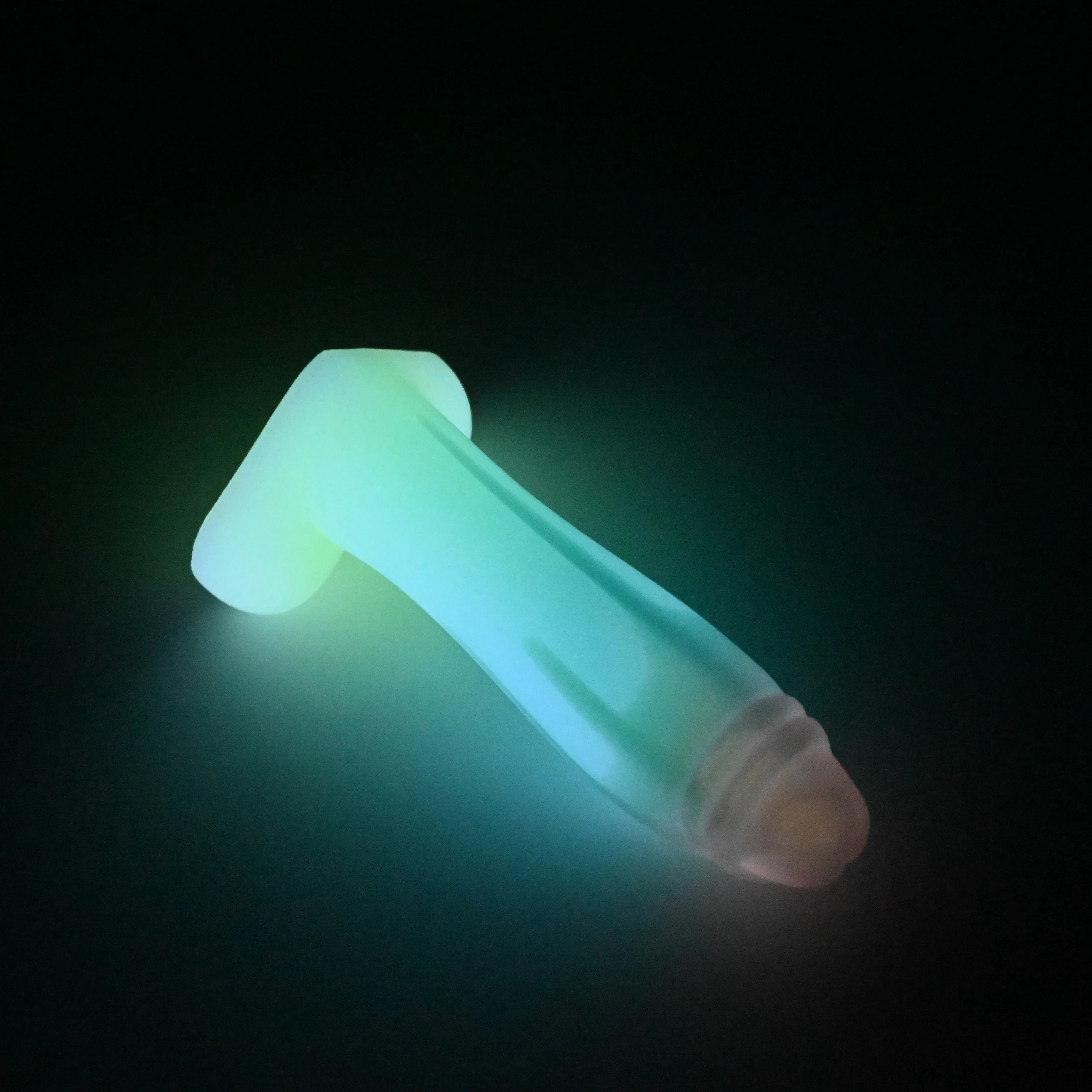 Q2MHH46 Aquus Small 0050 UV GITD CS - Image 4