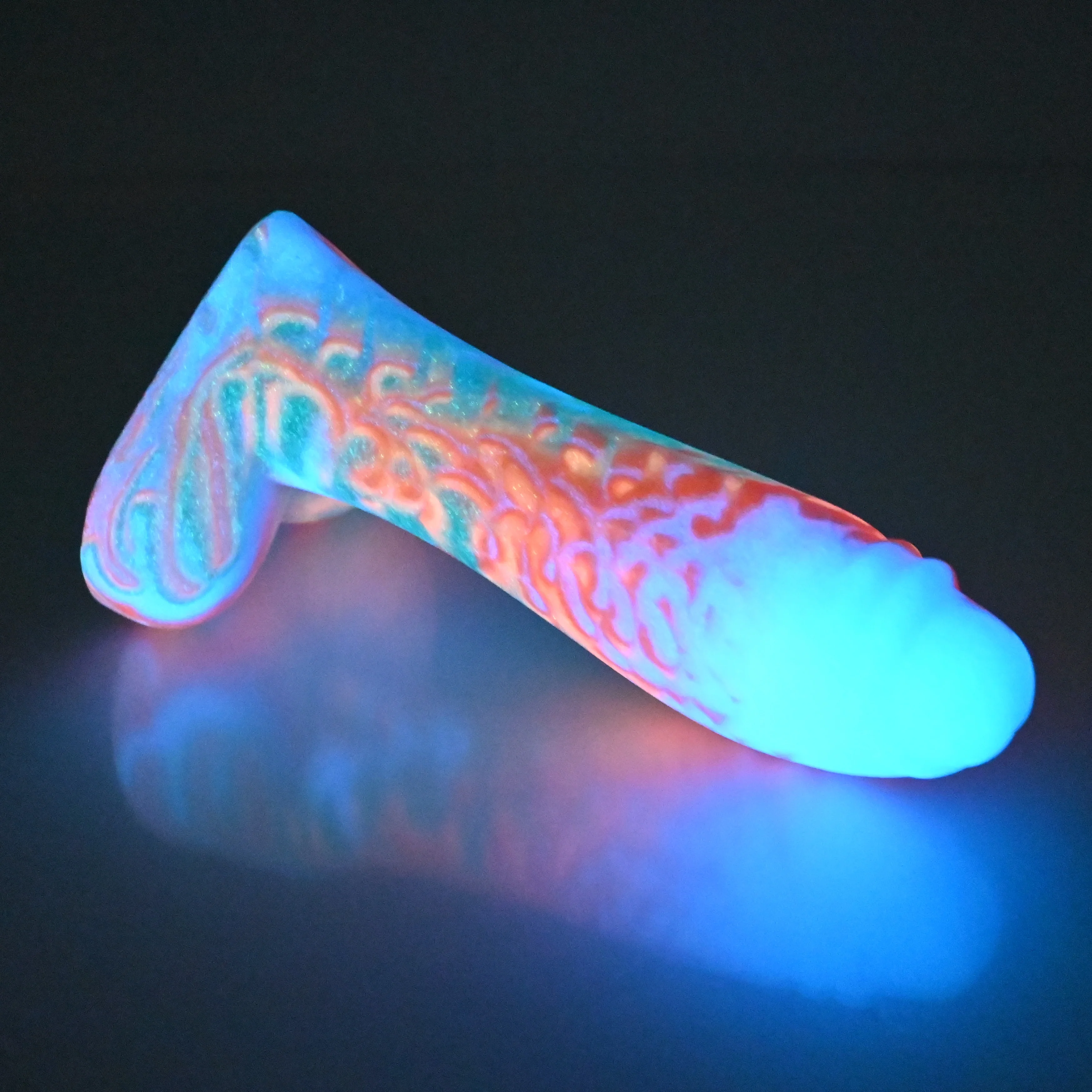 Q2MDZ00 Aquus Small 0050 UV GITD - Image 4