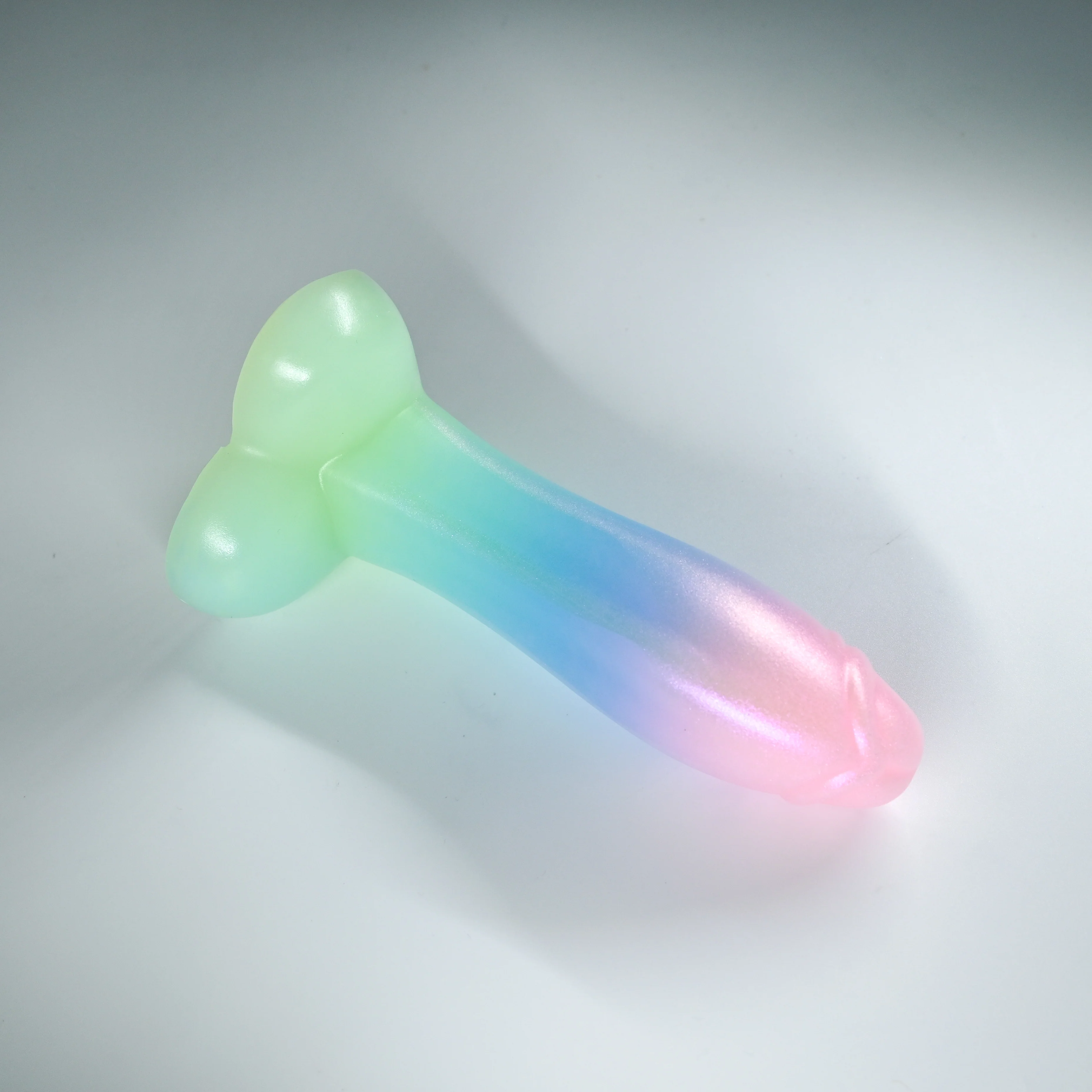 Q2MKB89 Aquus Small 0050 UV GITD