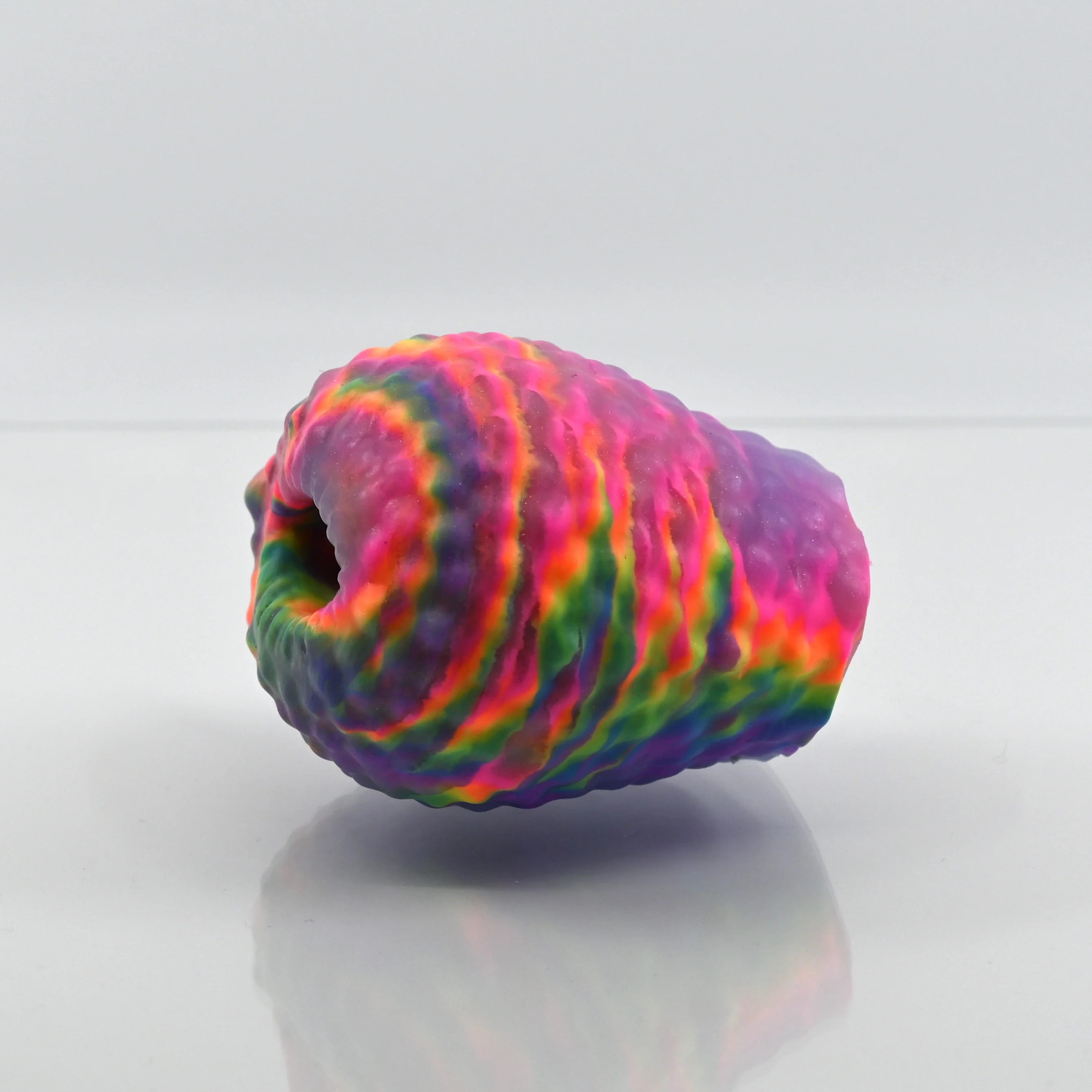C0XAW40 Jackie O/S Super Soft UV GITD