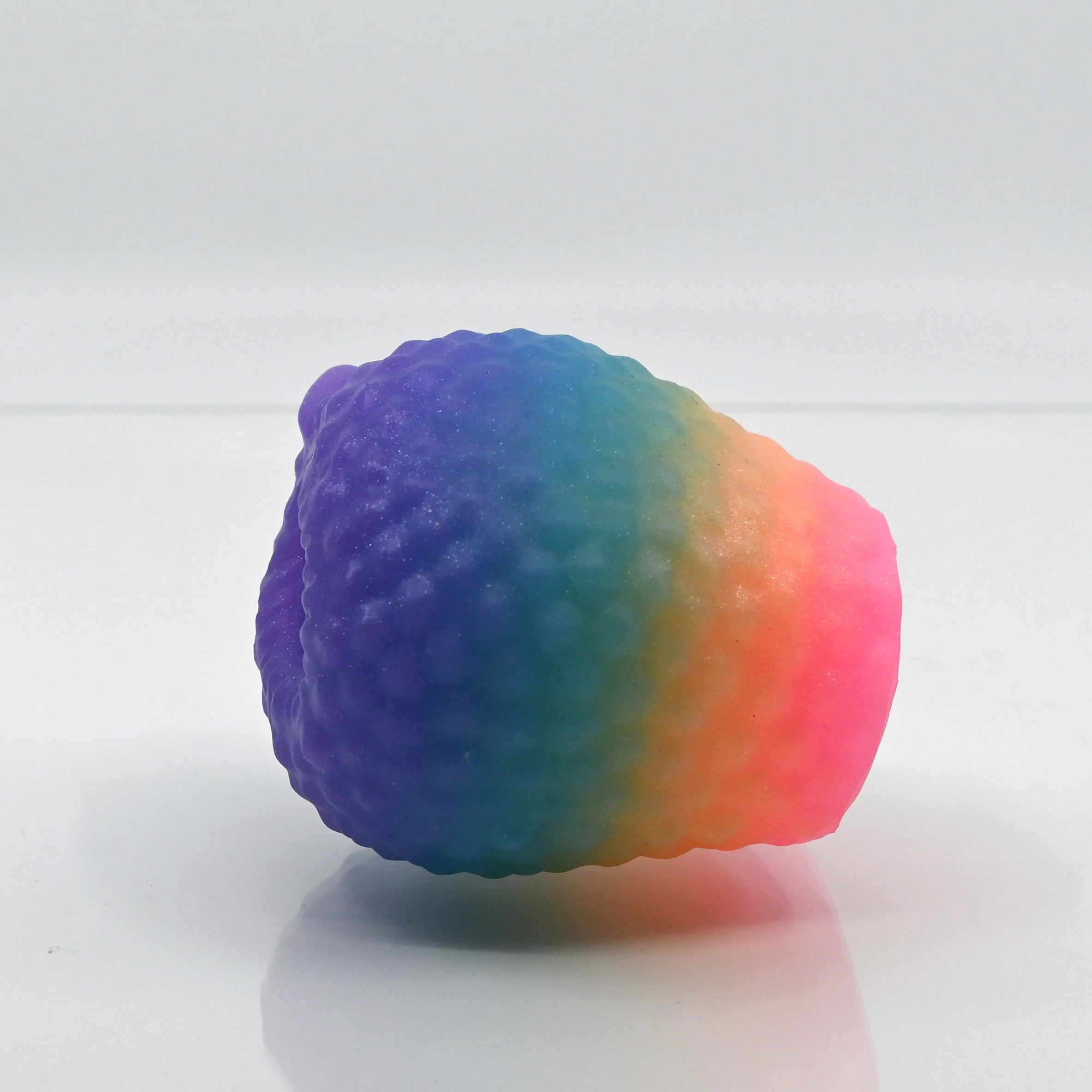 C0XAW52 Jackie O/S Super Soft UV GITD