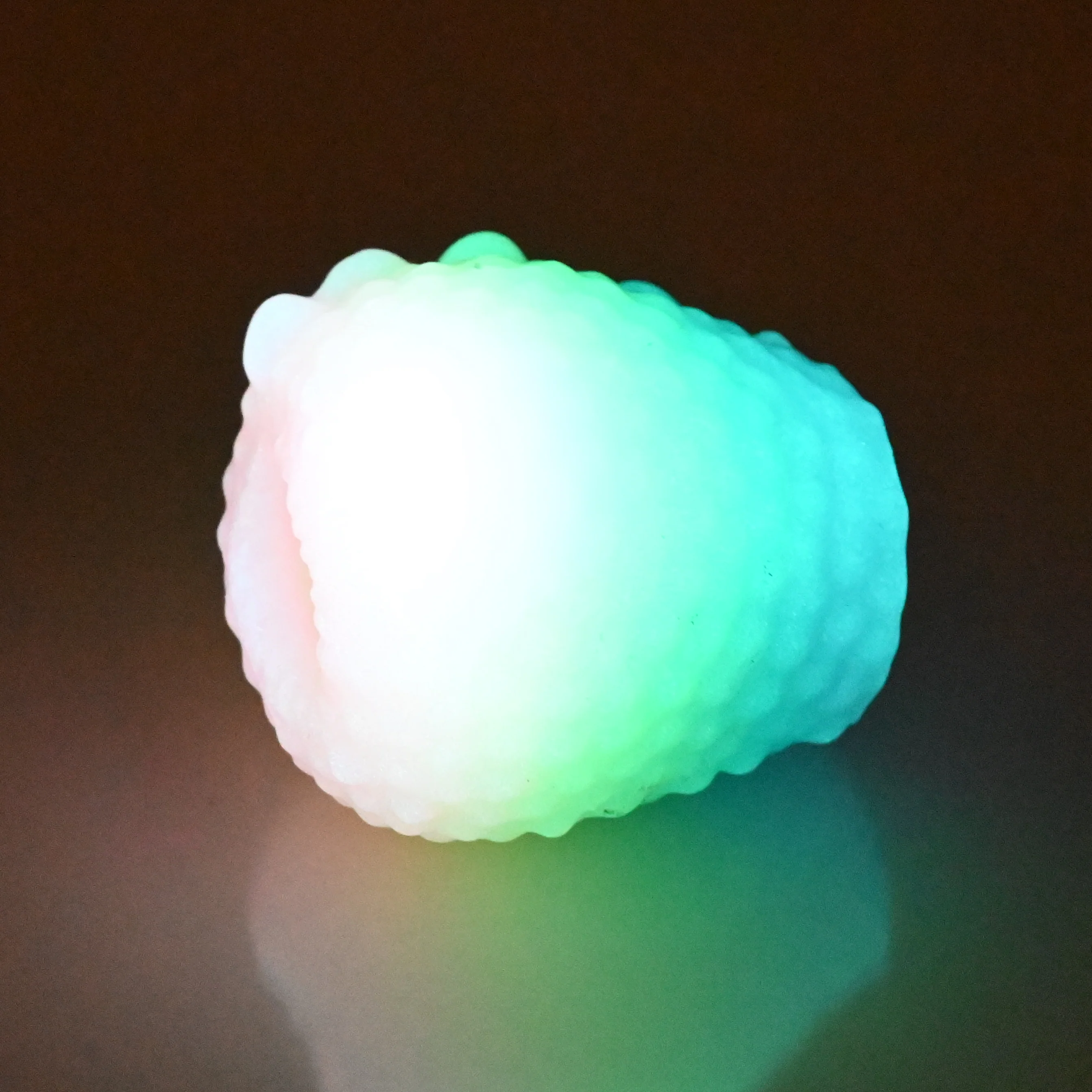 C0XAX36 Jackie O/S Super Soft UV GITD - Image 3