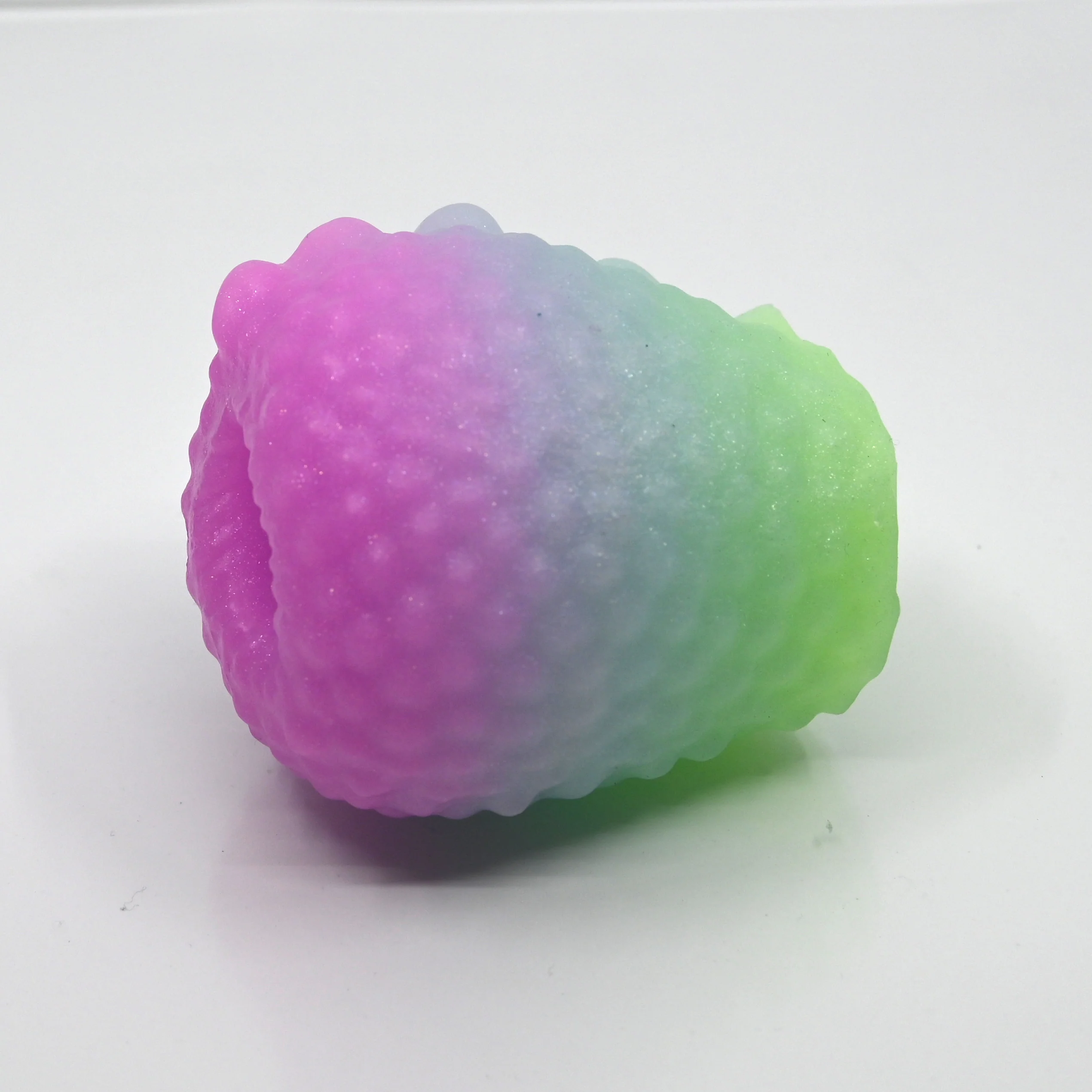 C0XAX39 Jackie O/S Super Soft UV GITD