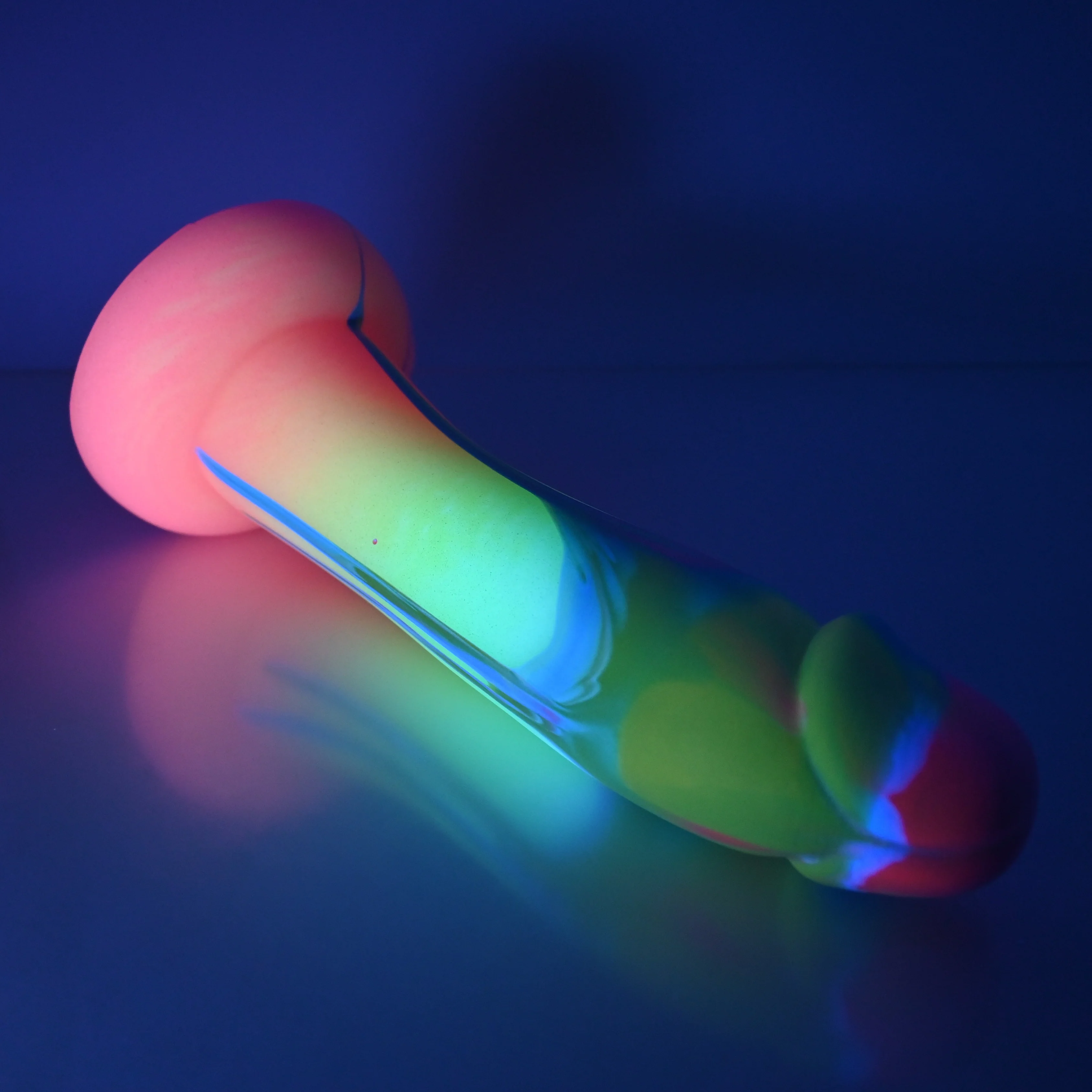 Z4SFG99 Caelus Large 0030 UV GITD - Image 3