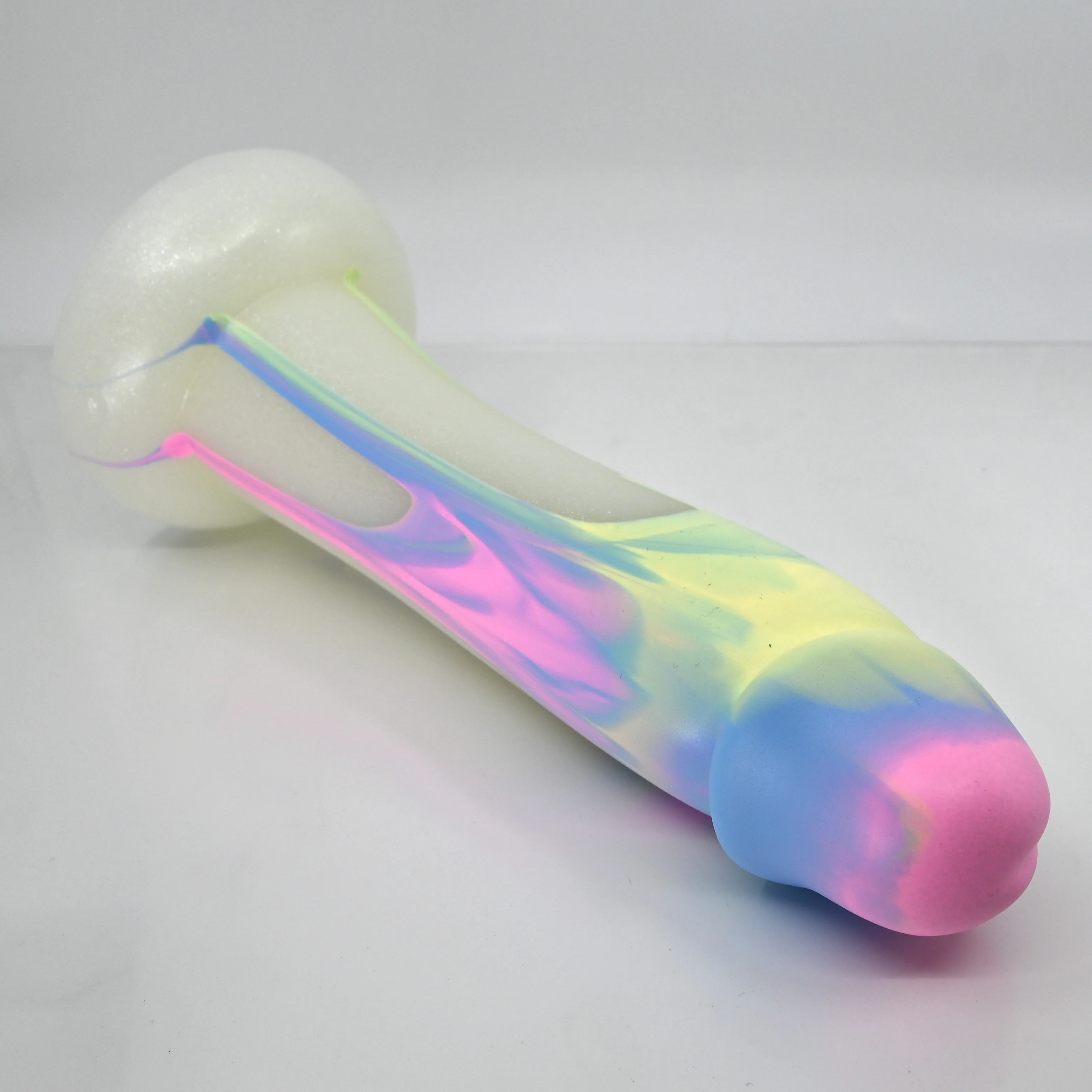 Z4MFL57 Caelus Large 0050 UV GITD