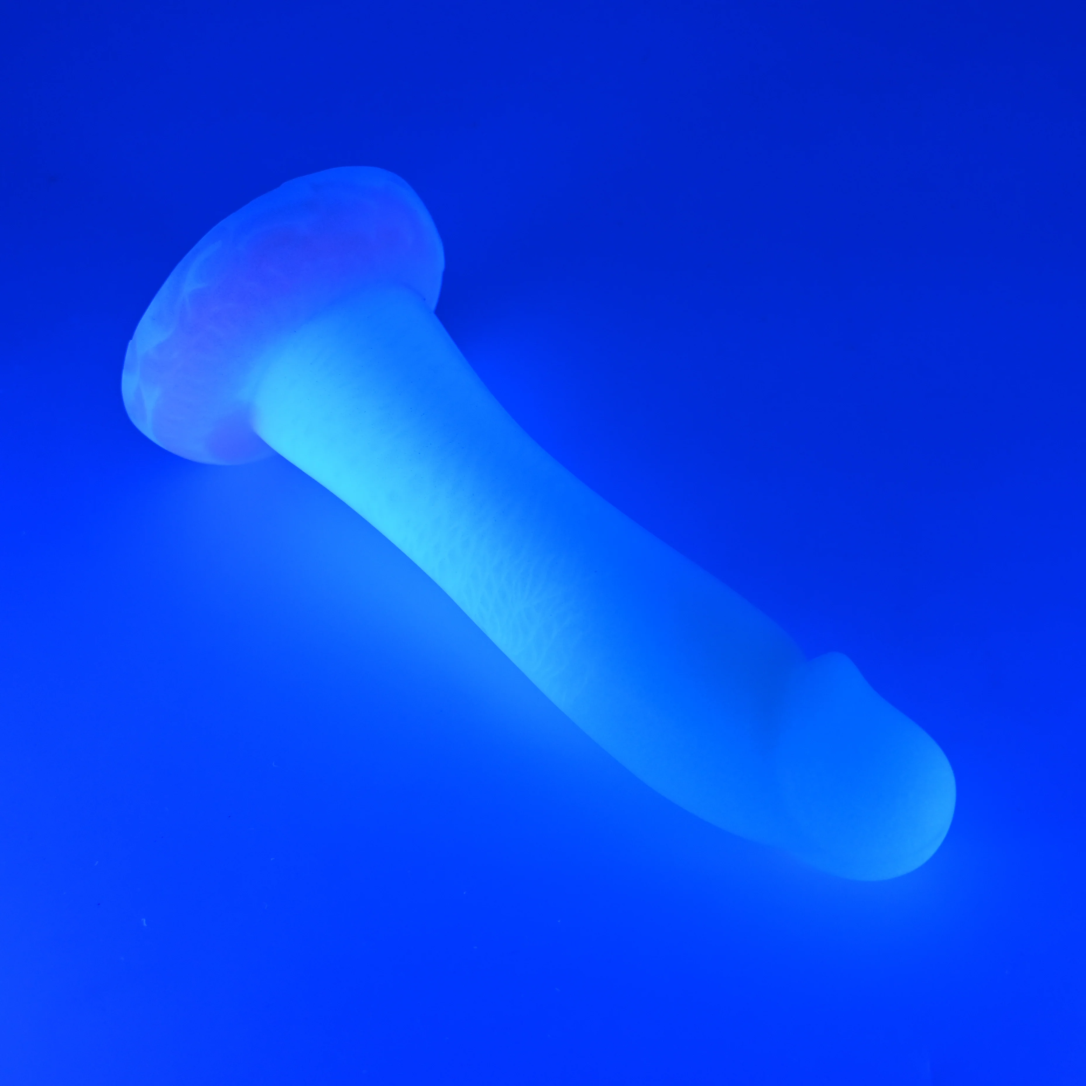 Z3MHZ62 Caelus Medium 0050 UV GITD - Image 3