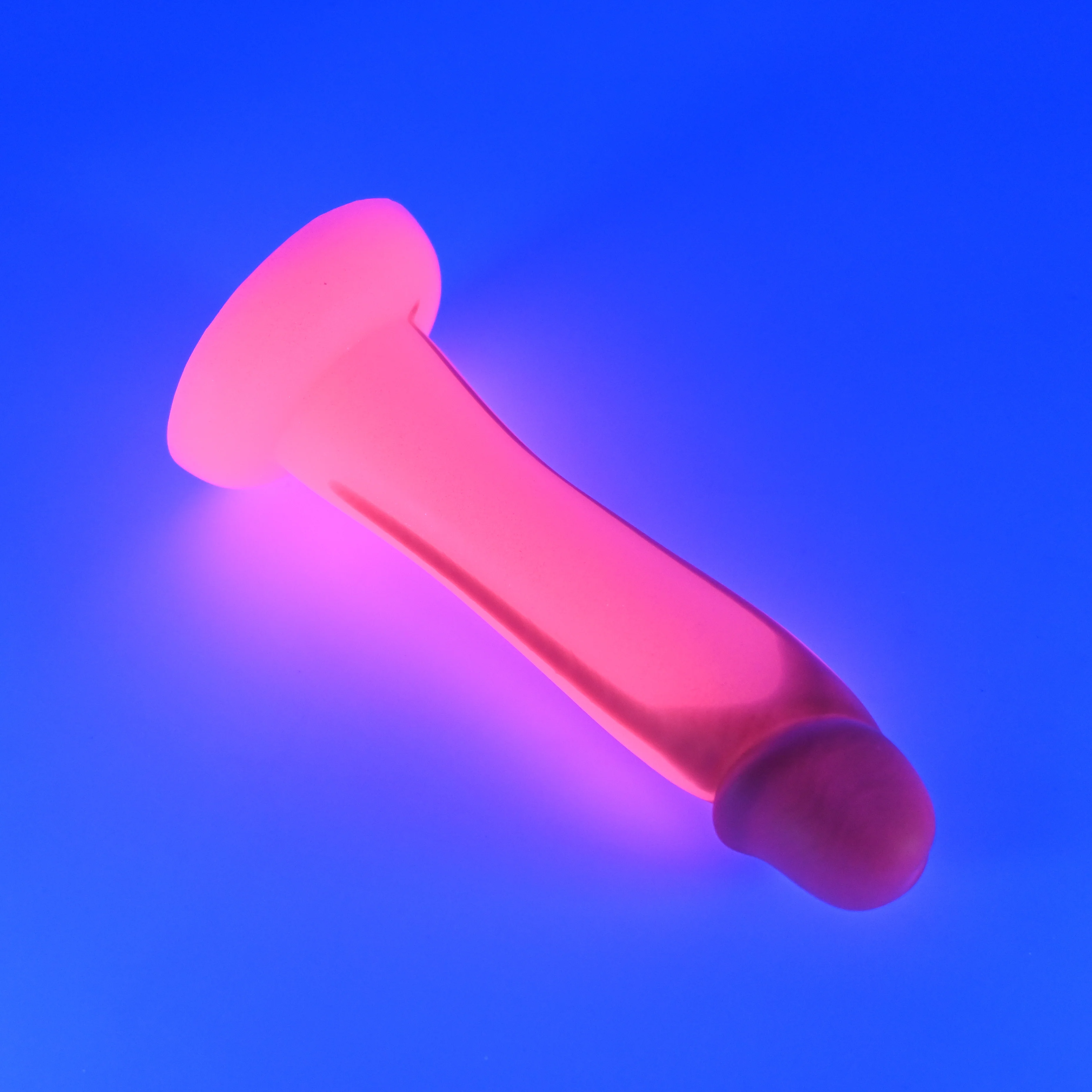 Z2MHG52 Caelus Small 0050 UV GITD - Image 3