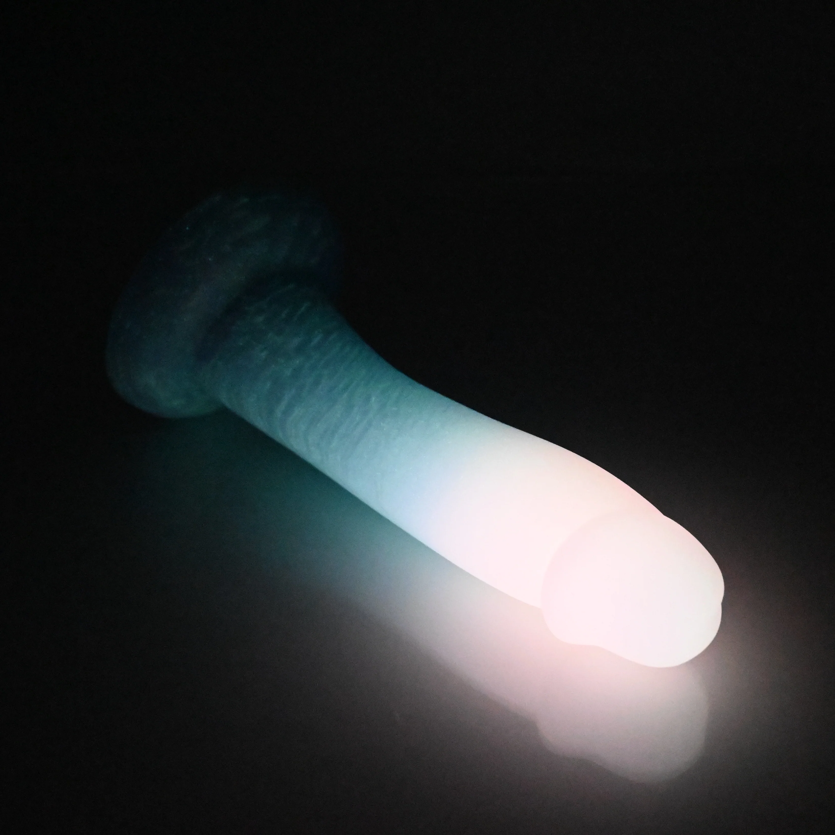 Z2XEA40 Caelus Small 0020 UV GITD CS - Image 4