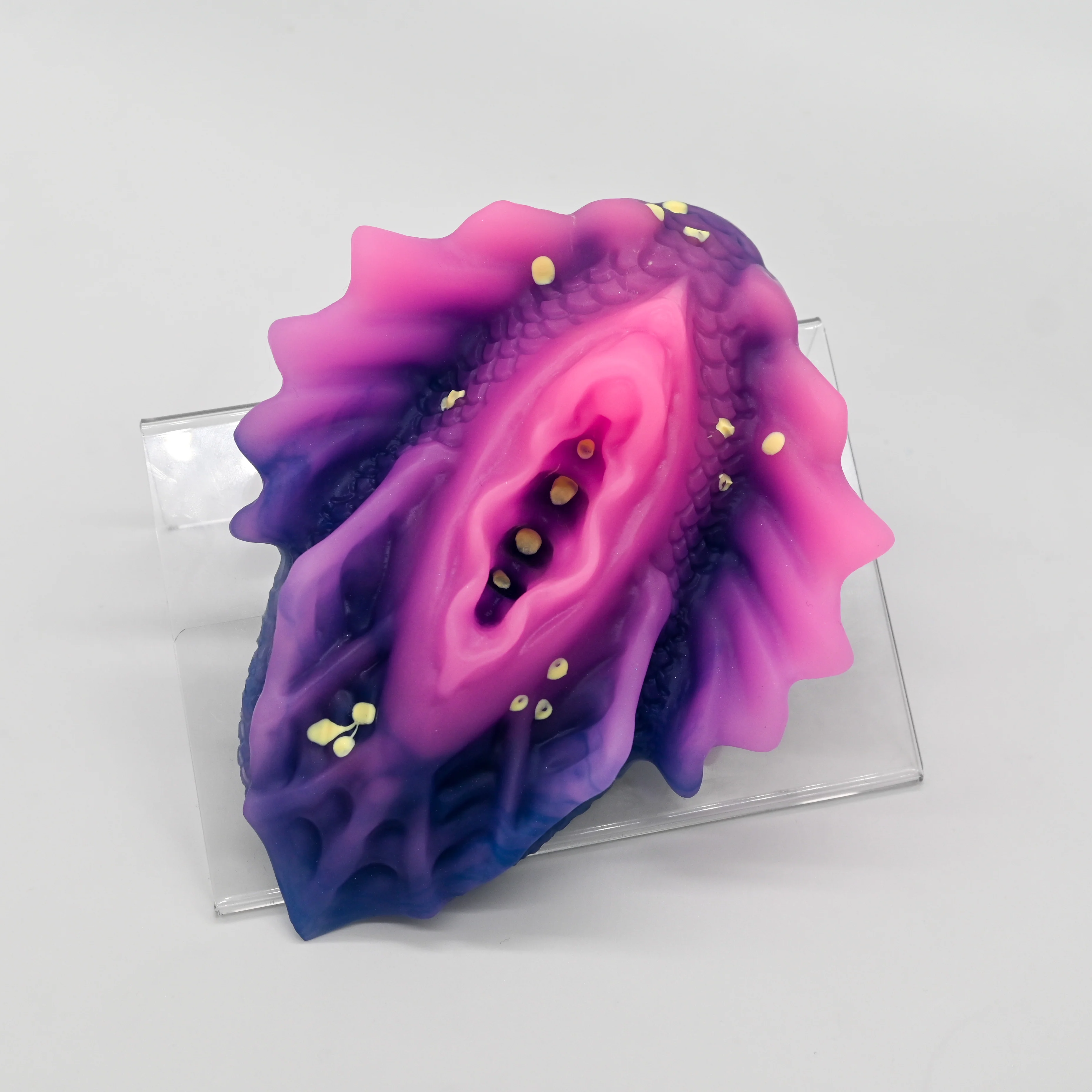 C4SJD86 Calypso Large 0030 UV GITD - Image 2