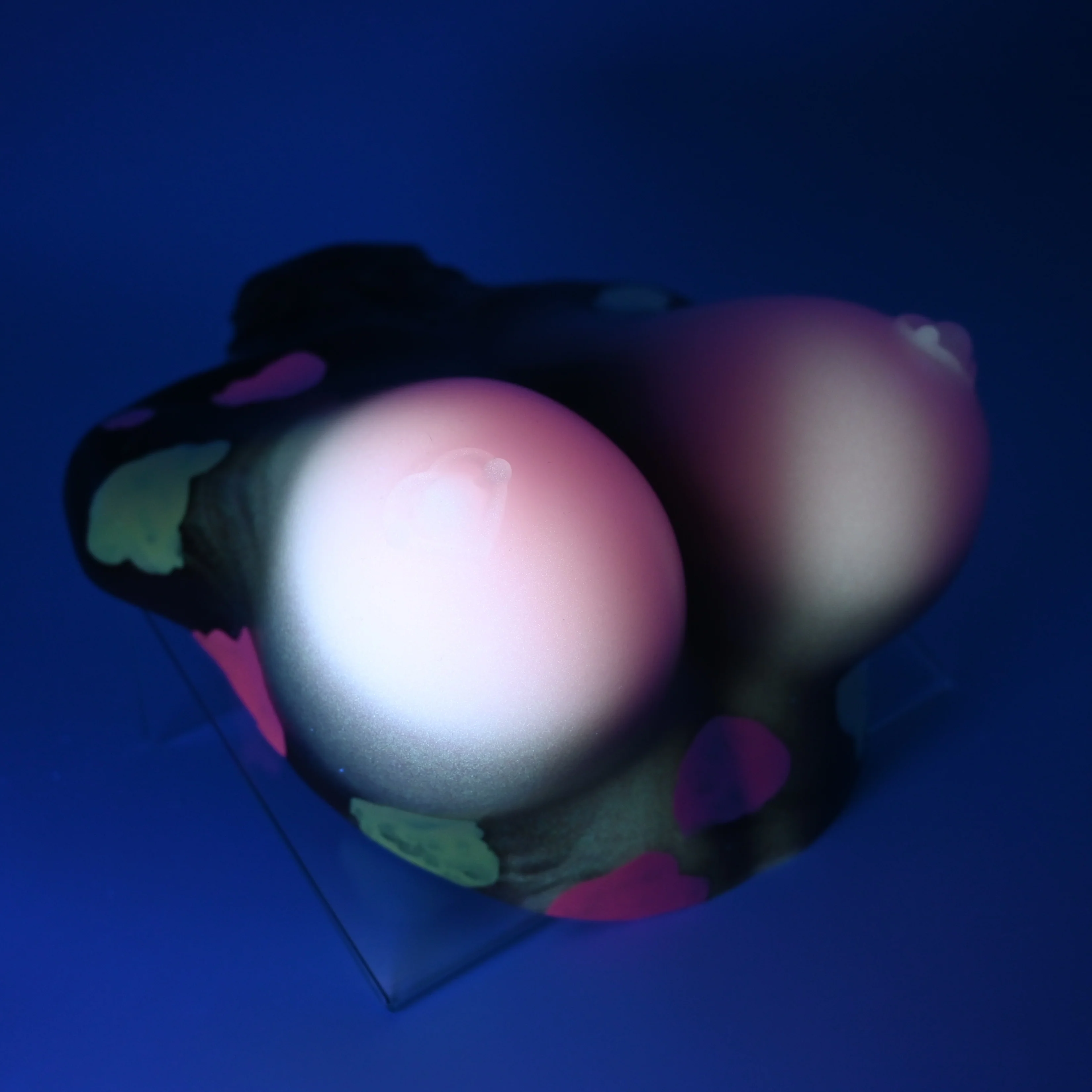 D3SGU84 Celeste Medium 0030 UV GITD - Image 3