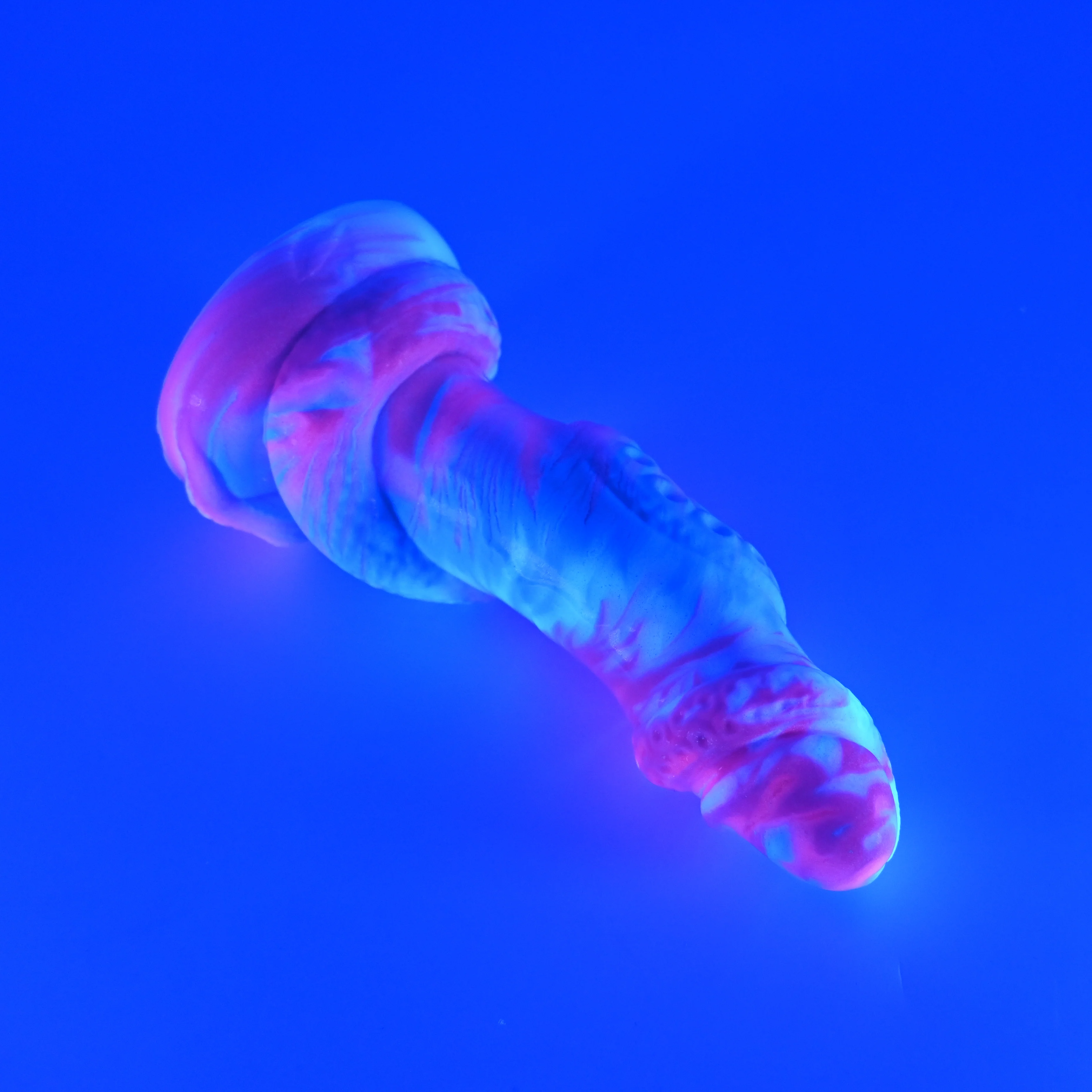 33SHQ07u Celia Medium 0030 UV GITD GHU - Image 3