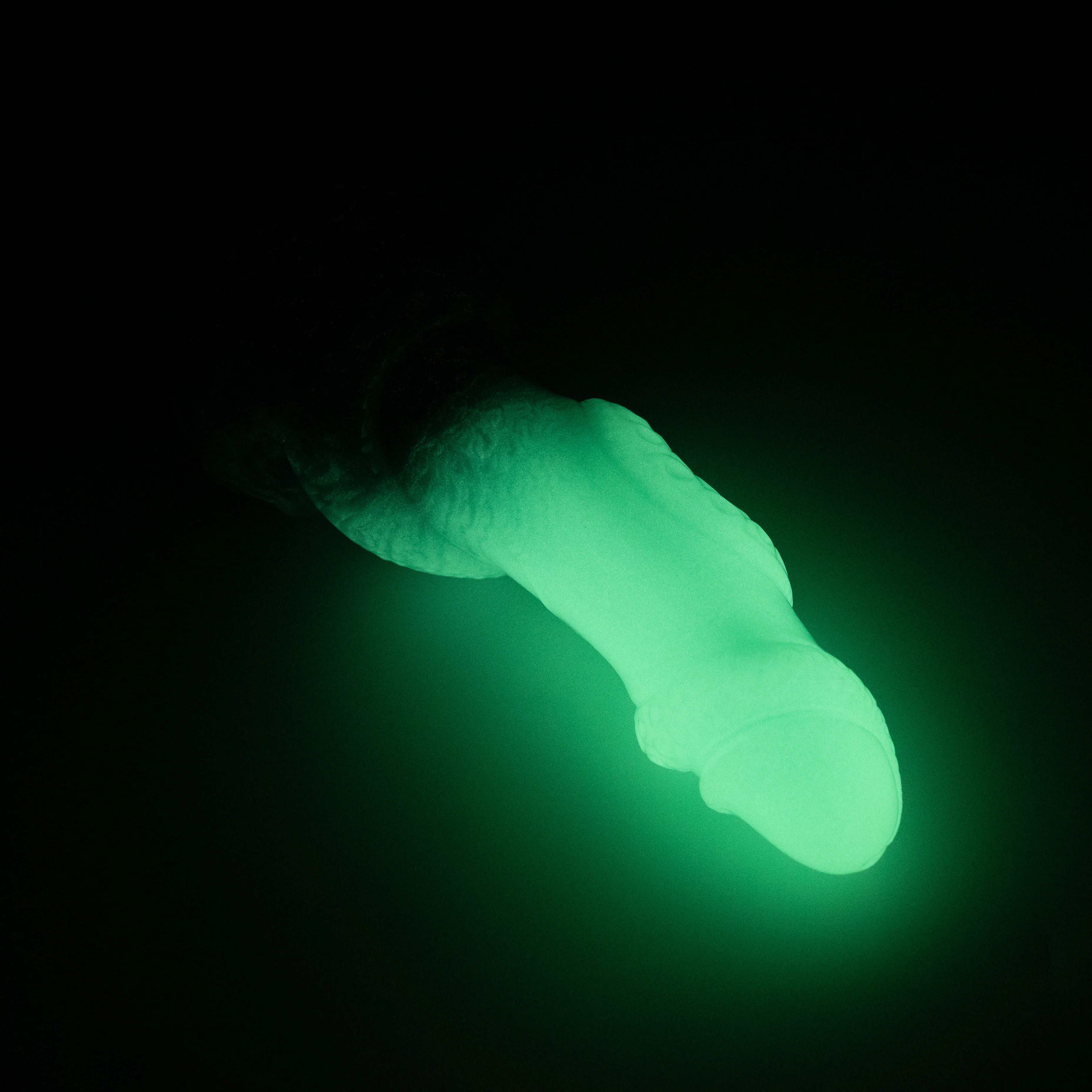 33MJP19 Celia Medium 0050 UV GITD - Image 4