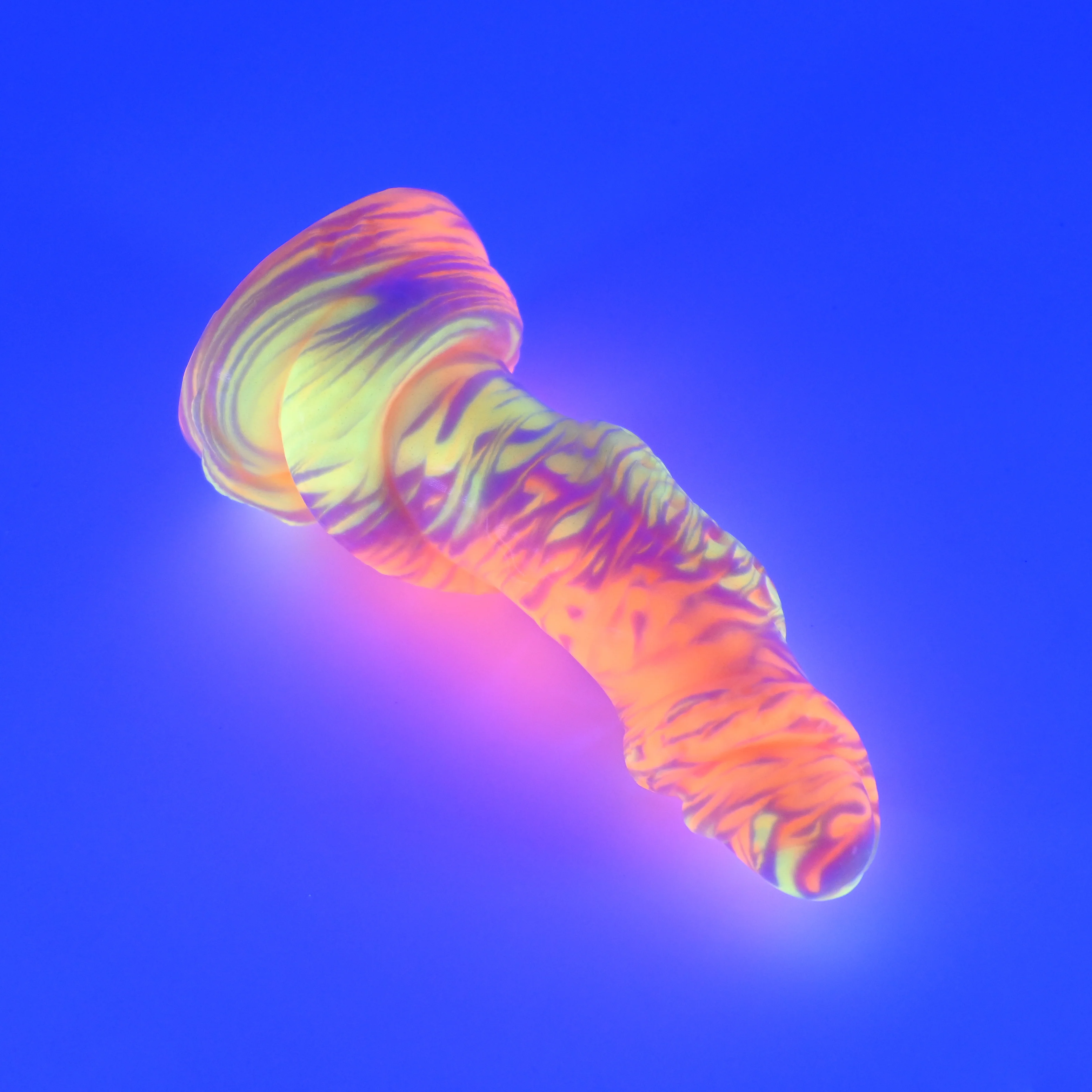 32MHN48 Celia Small 0050 UV GITD - Image 3
