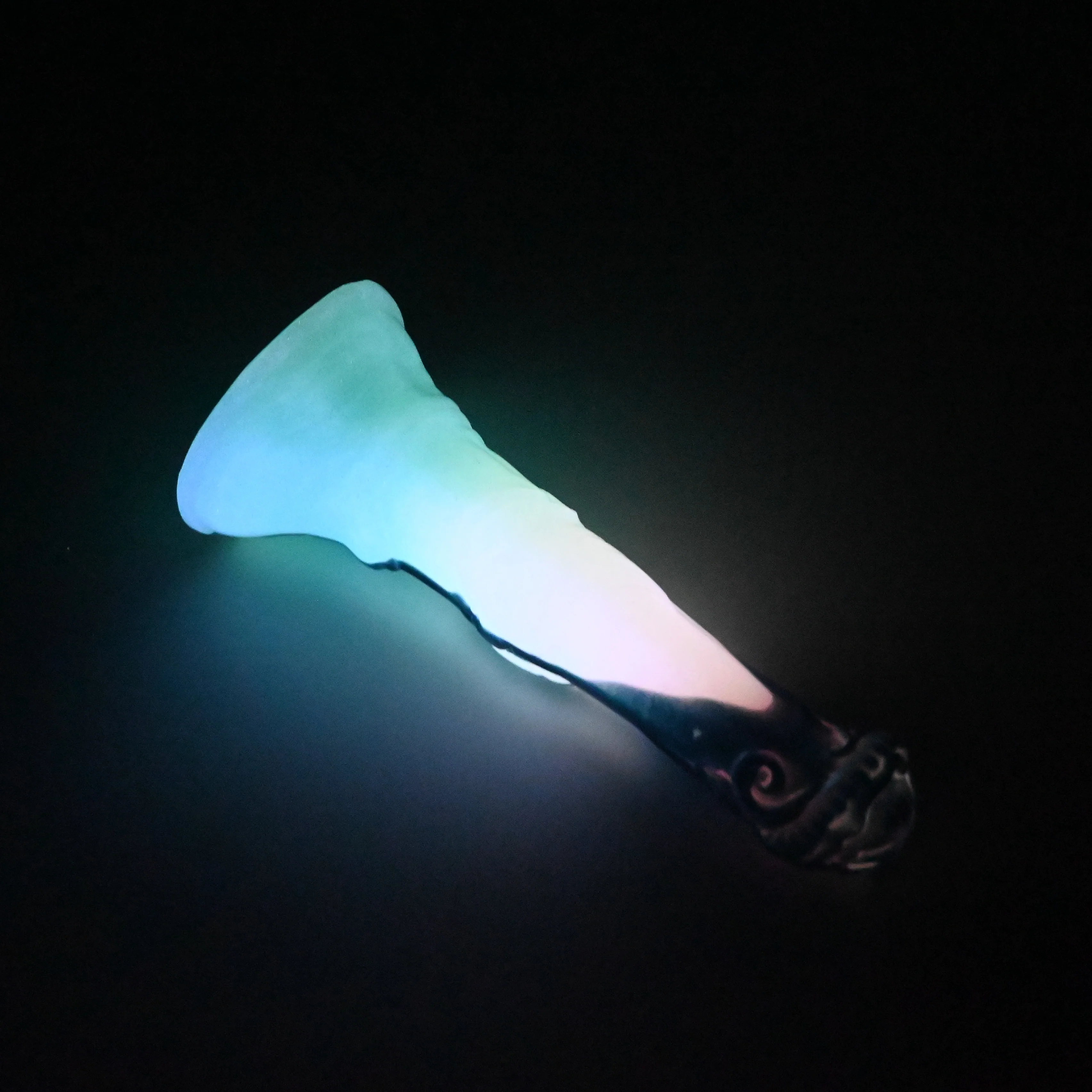 U2MHE63 Cirrus Small 0050 UV GITD - Image 4