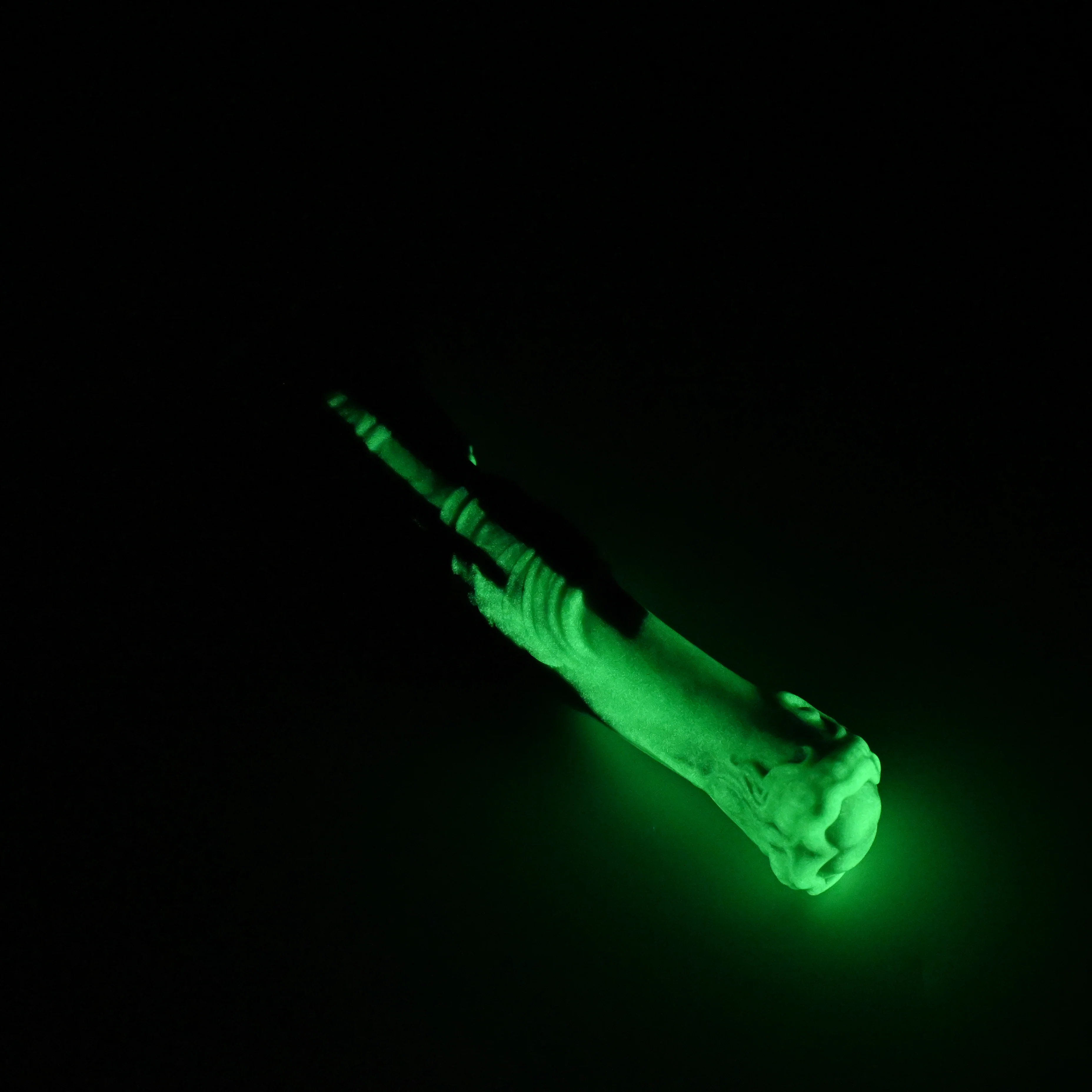 U2MKA18 Cirrus Small 0050 UV GITD - Image 4