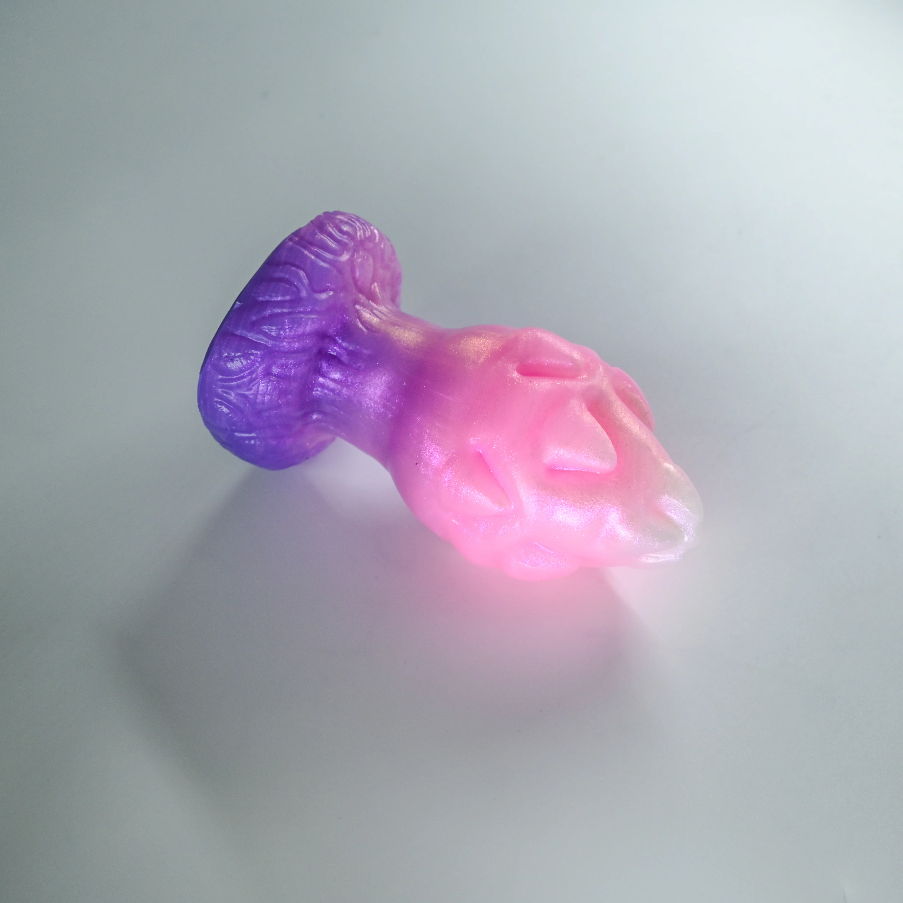 F3SHW77 Dragonfruit Plug Medium 0030 UV CS