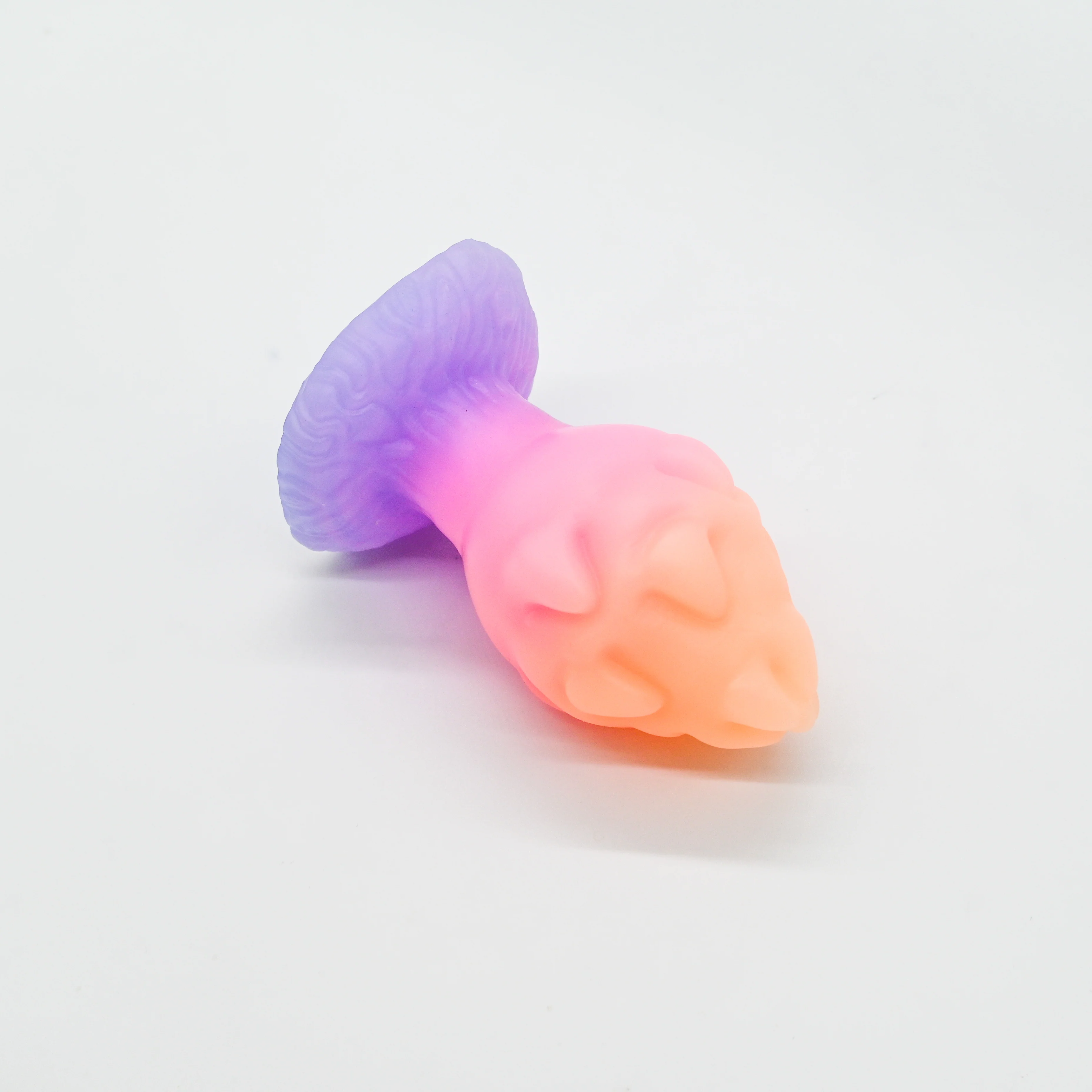 F3SJT57 Dragonfruit Plug Medium 0030 UV GITD - Image 2