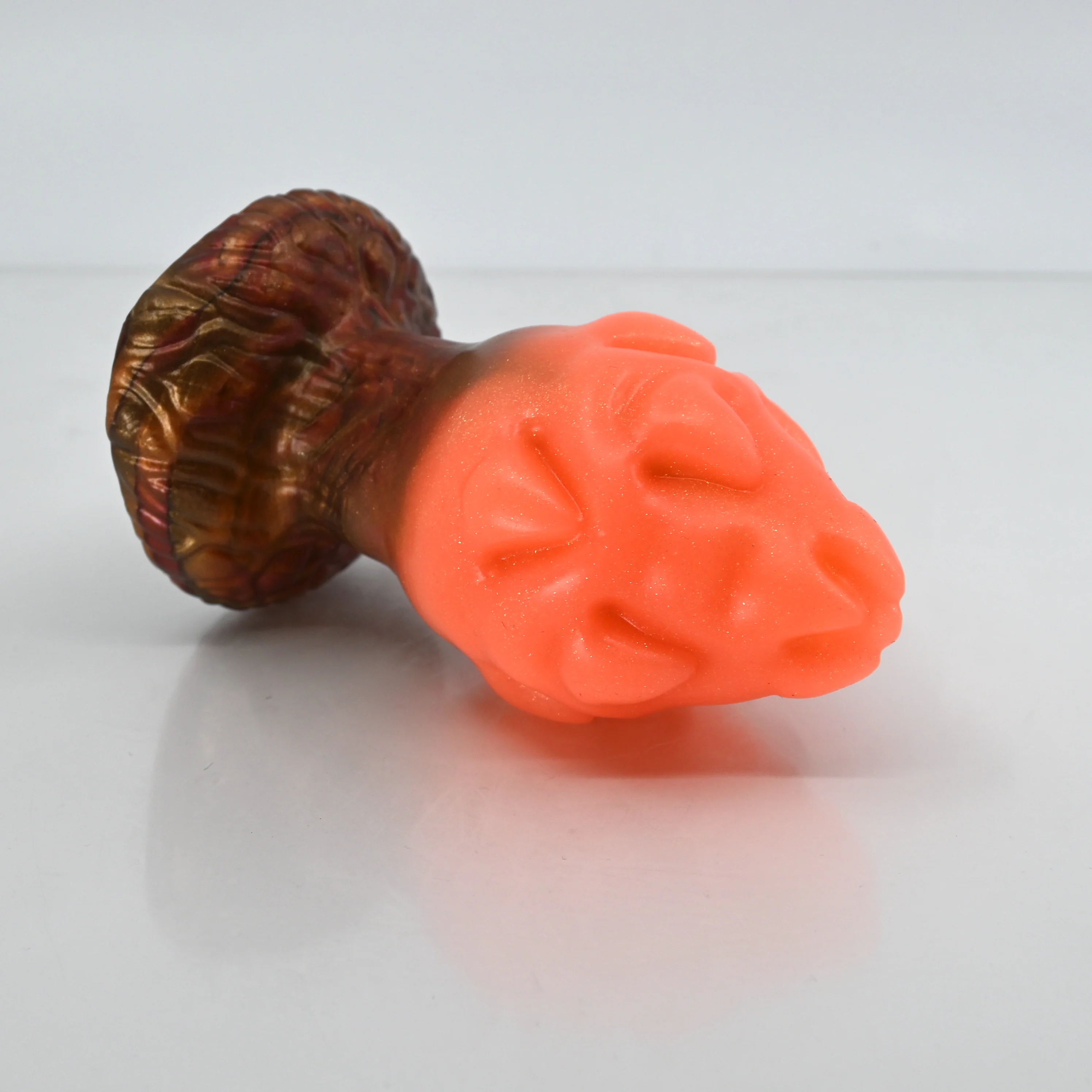 F3SCT68 Dragonfruit Plug Medium 0030 UV GITD - Image 2