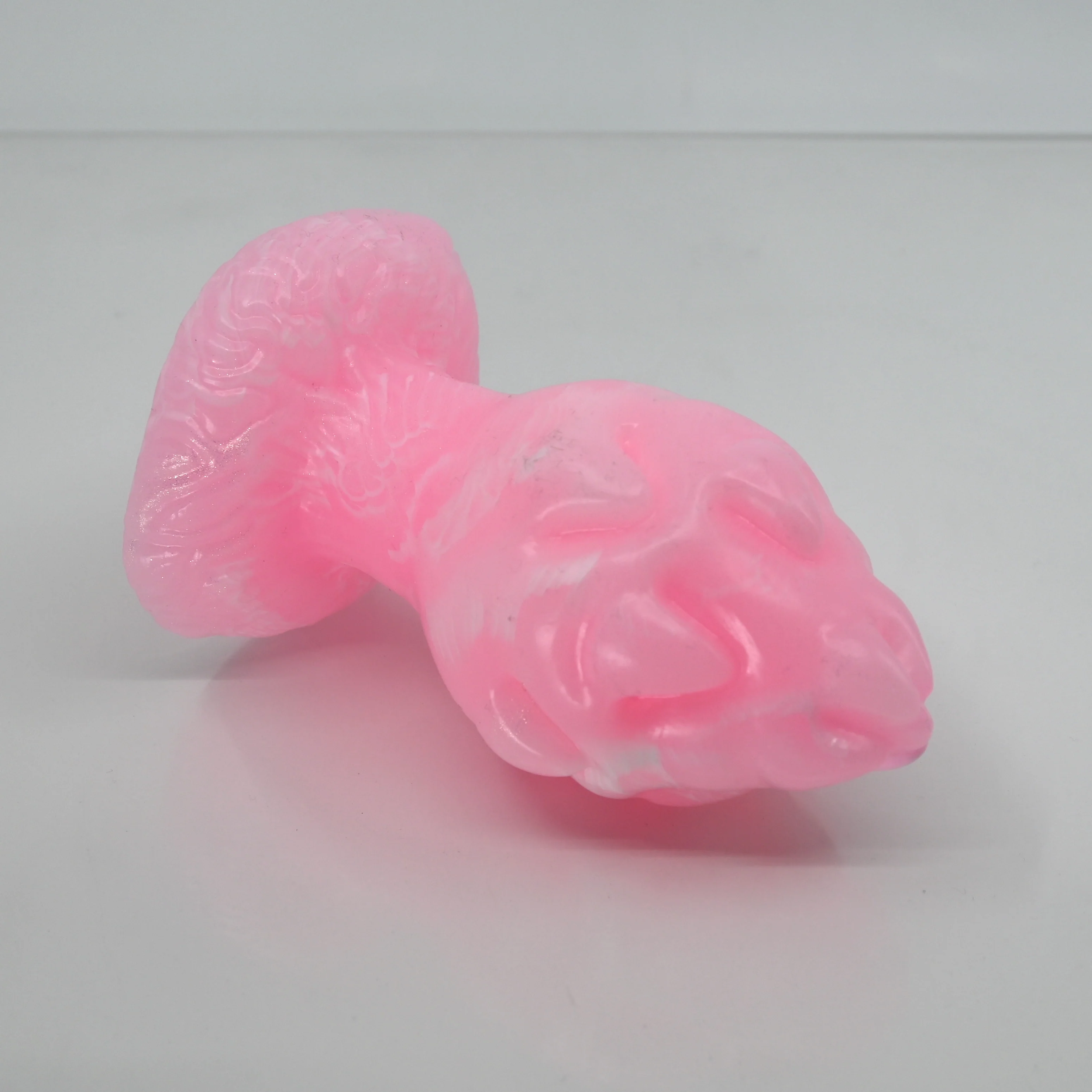 F3SDK97 Dragonfruit Plug Medium 0030 UV GITD