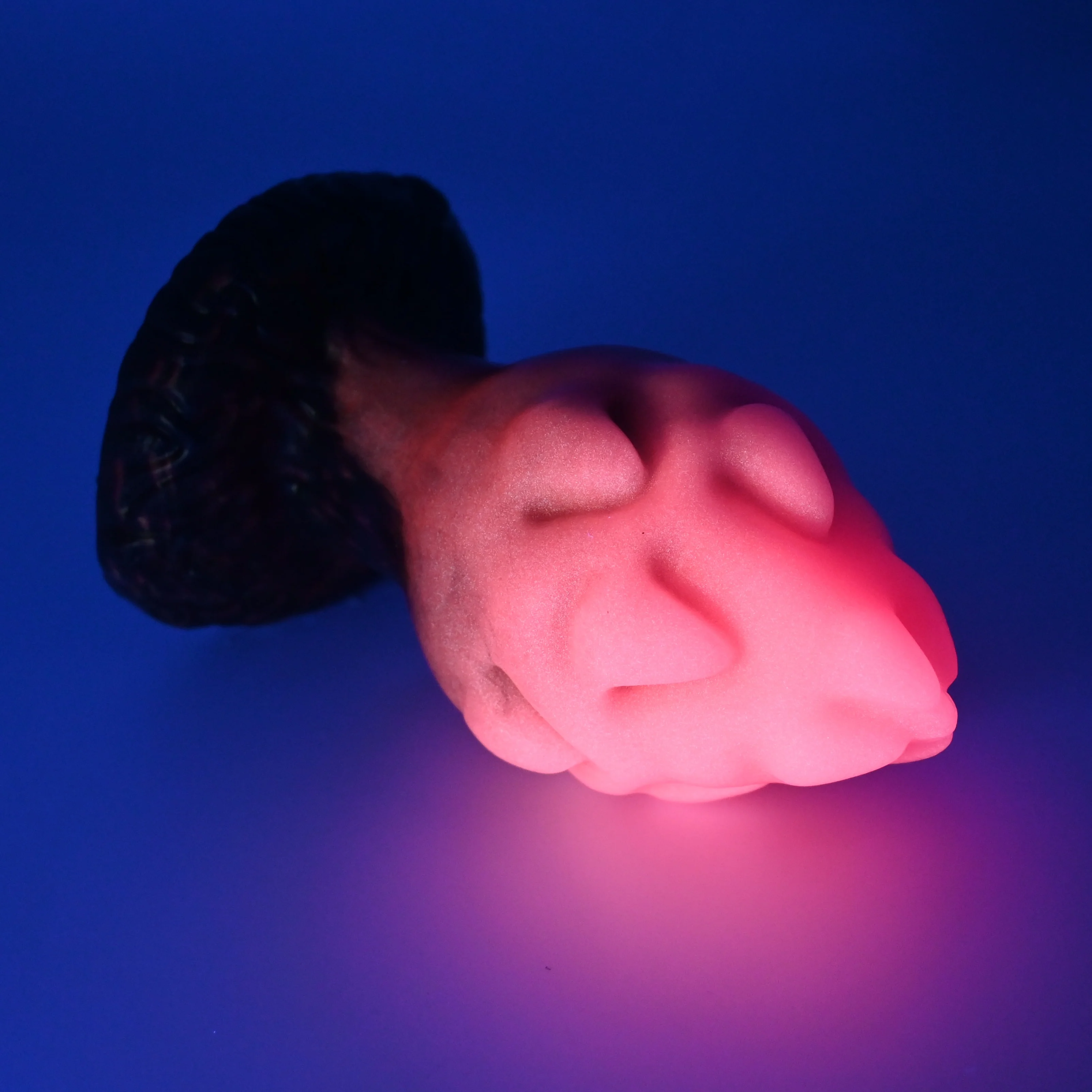 F3SFZ38 Dragonfruit Plug Medium 0030 UV GITD - Image 3