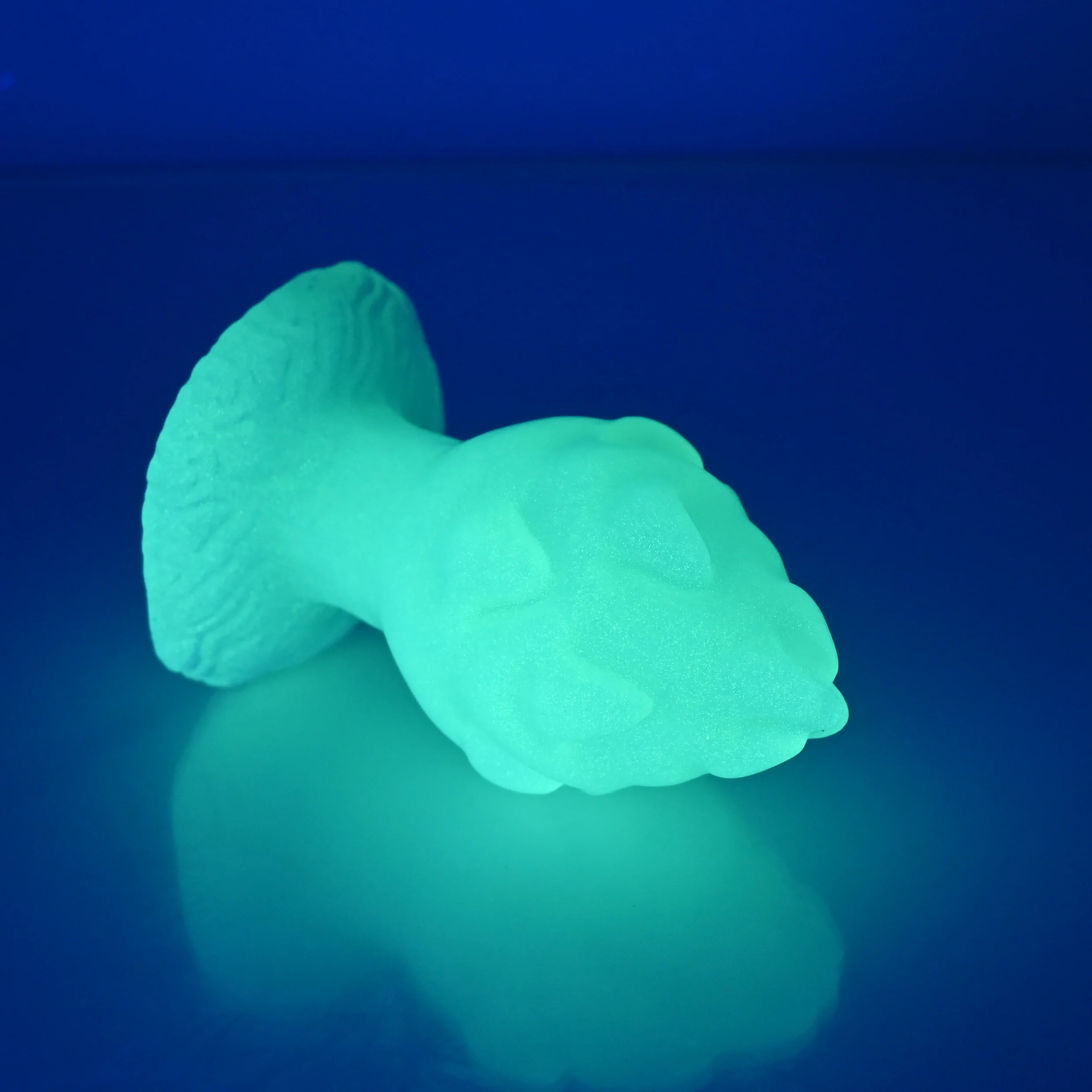 F1NCE68 Dragonfruit Plug Mini NC 0045 UV GITD - Image 3