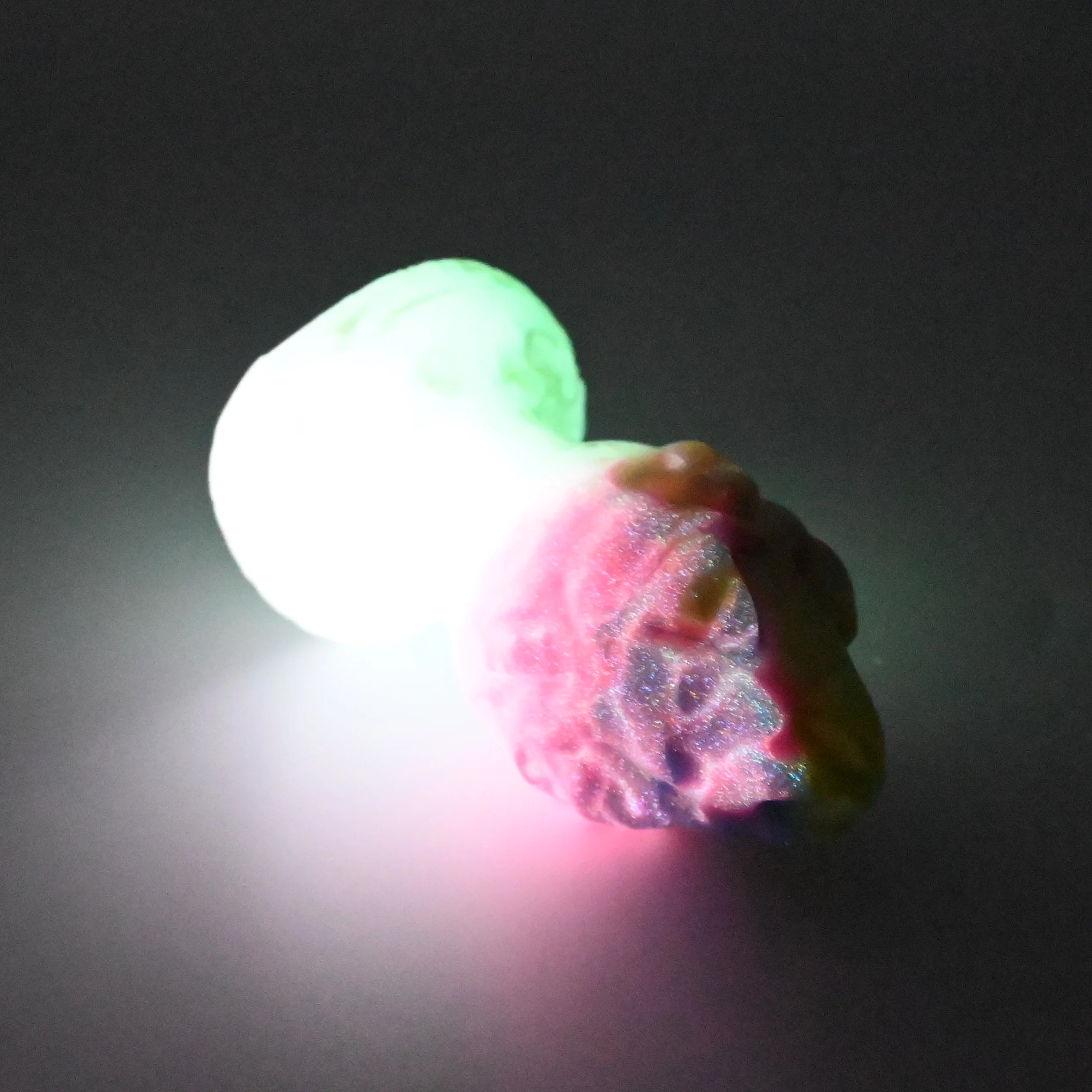 F1SFL88 Dragonfruit Plug Mini 0030 UV GITD - Image 4