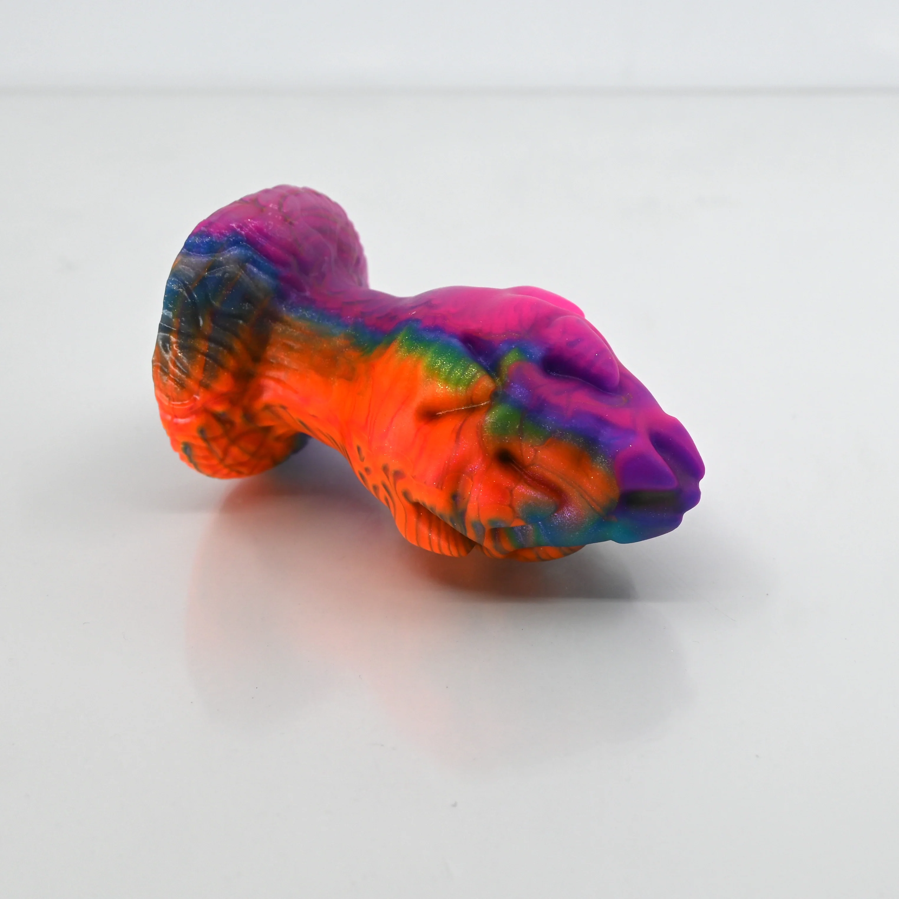 F1MCS49 Dragonfruit Plug Mini 0050 UV GITD - Image 2