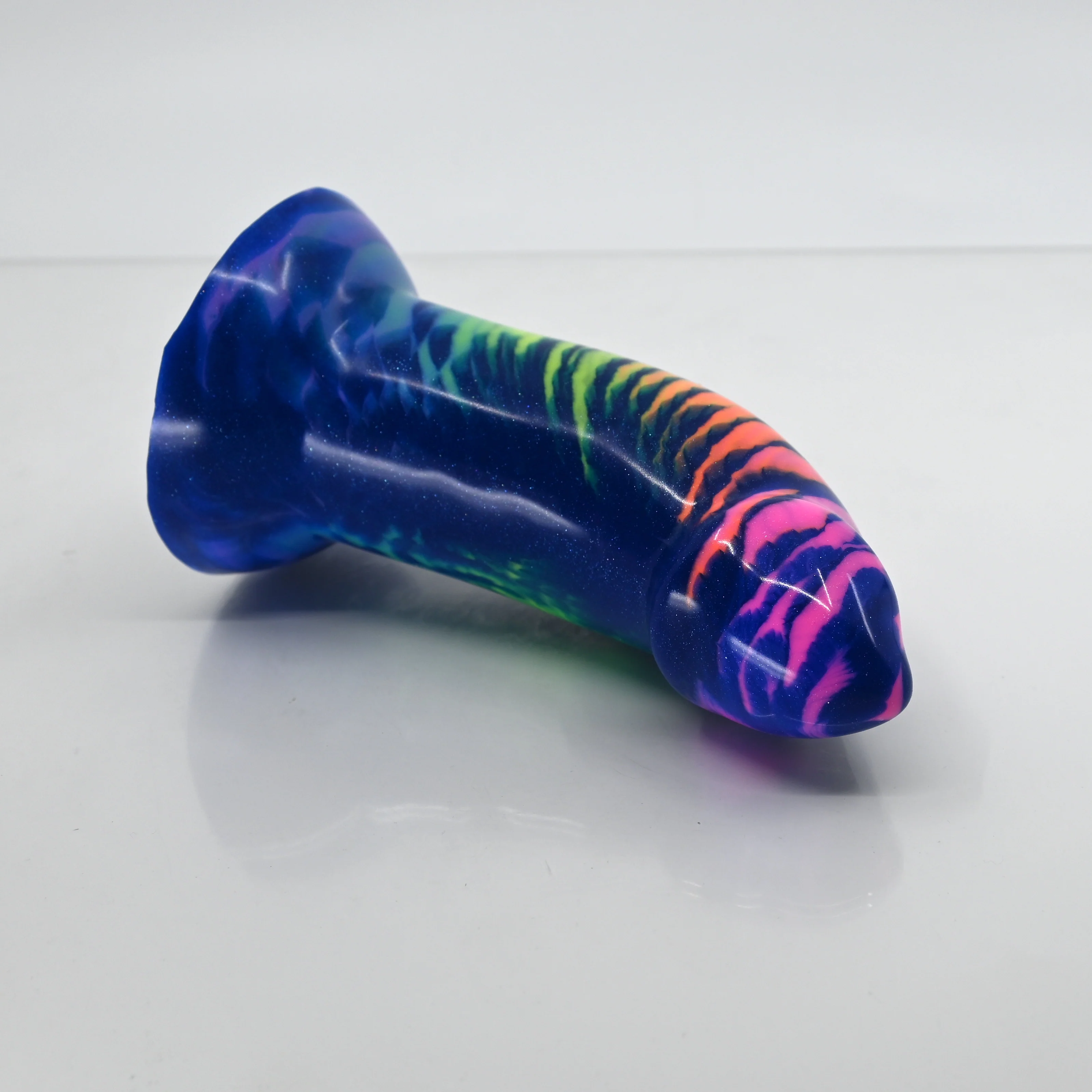 E2SCX38 Everyday Goblin 0030 UV GITD - Image 2