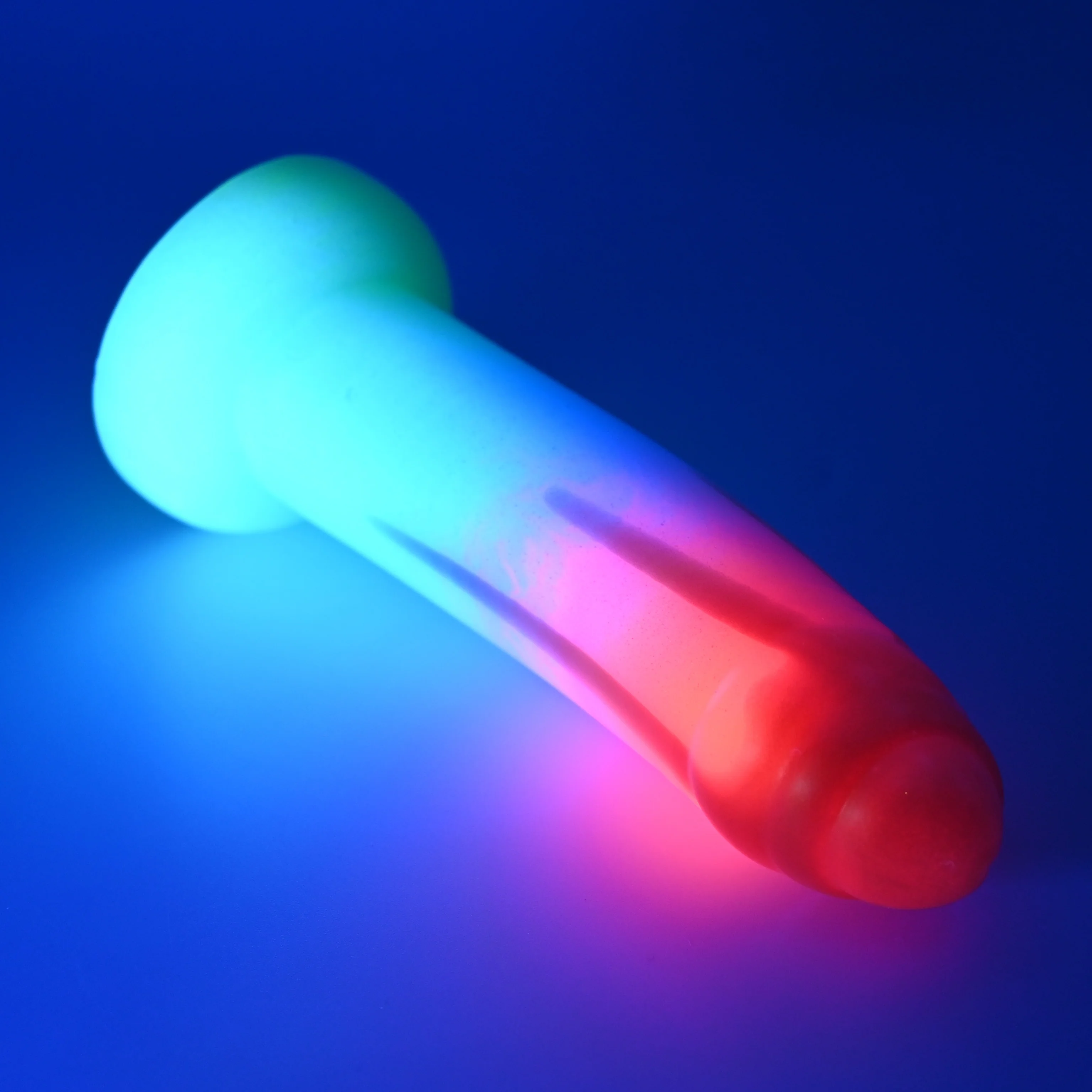M2MGV21 Ferrus Small 0050 UV GITD - Image 3