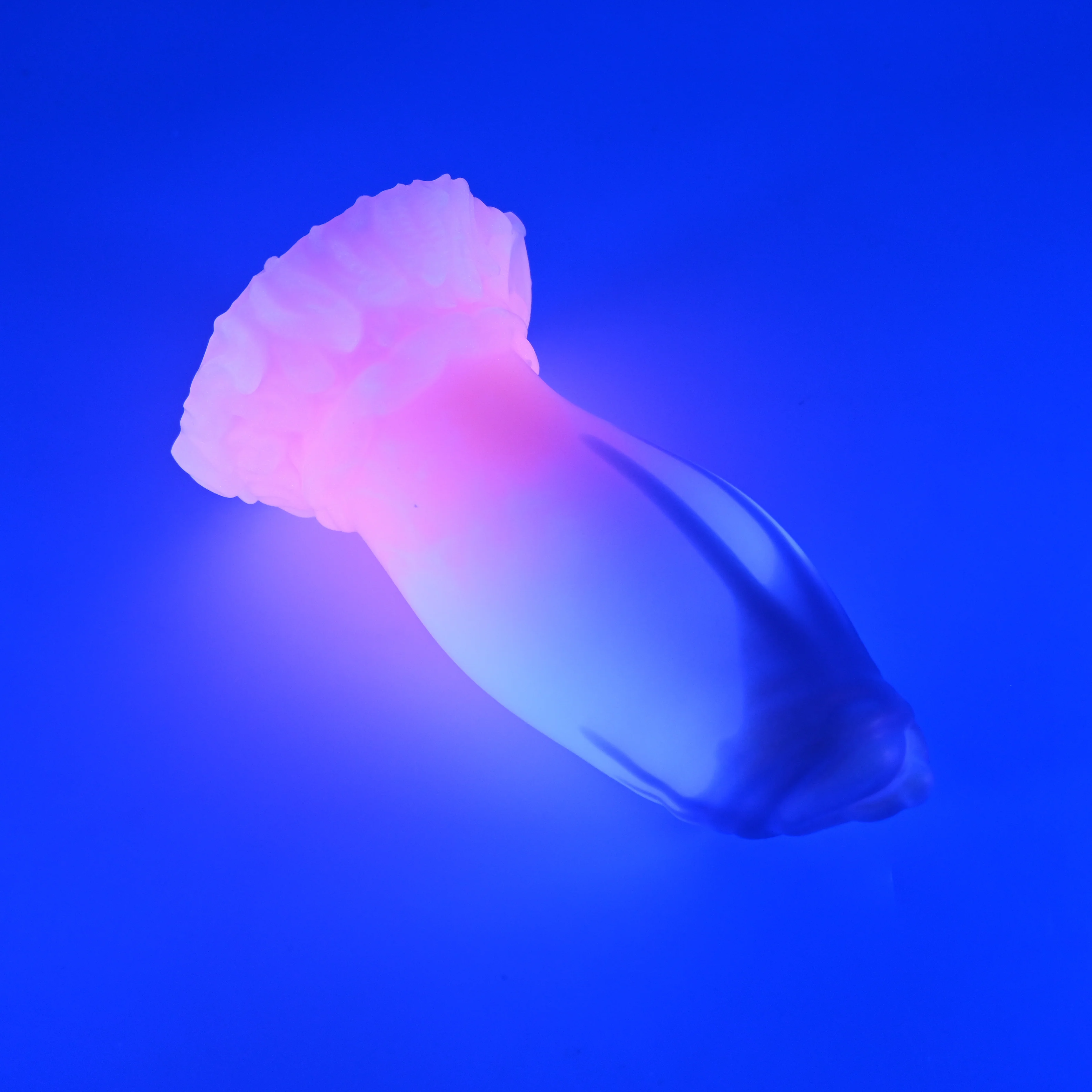 83XJT29 Hue Medium 0020 UV GITD CS - Image 3