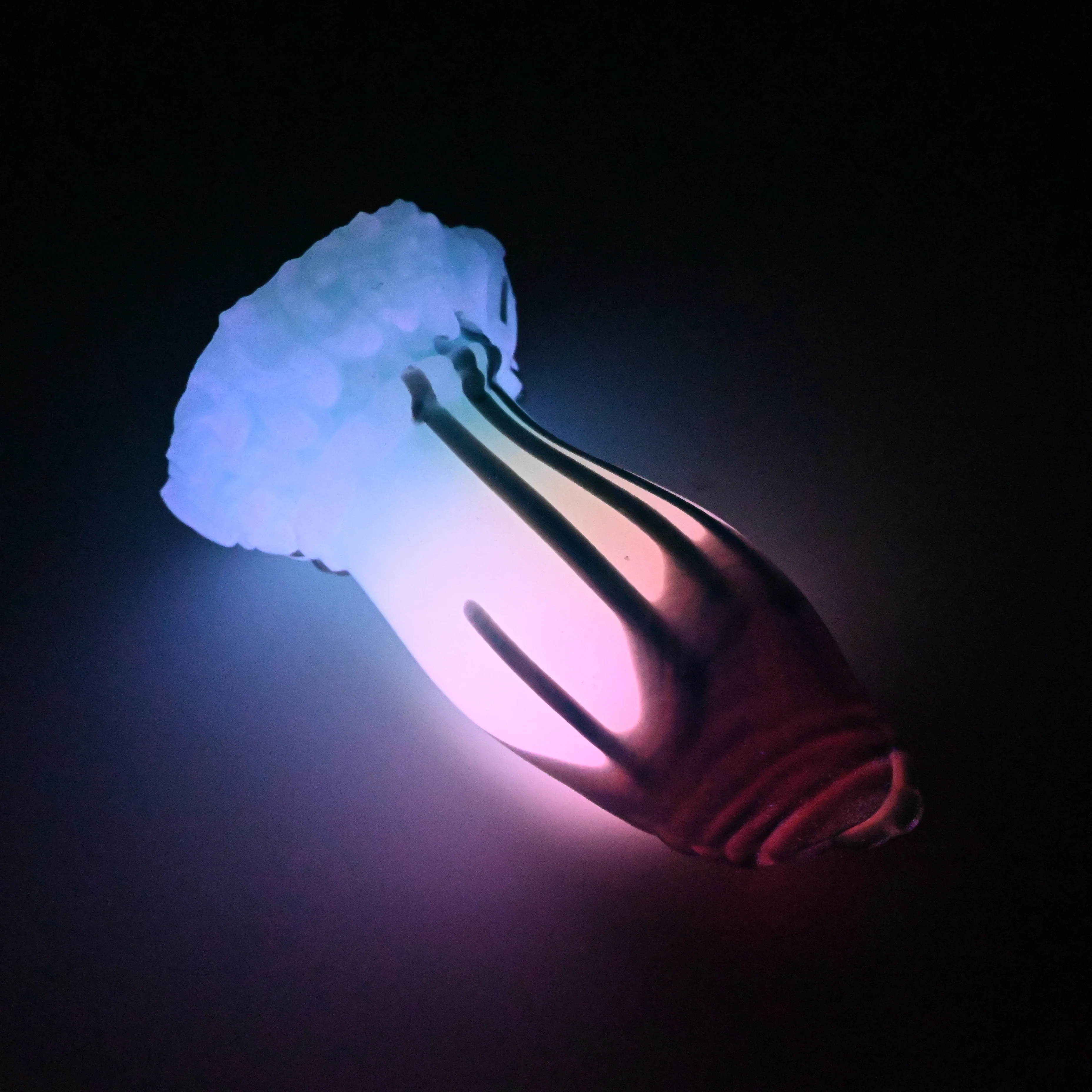 83SJV09 Hue Medium 0030 UV GITD GOBLIN HOLE - Image 4