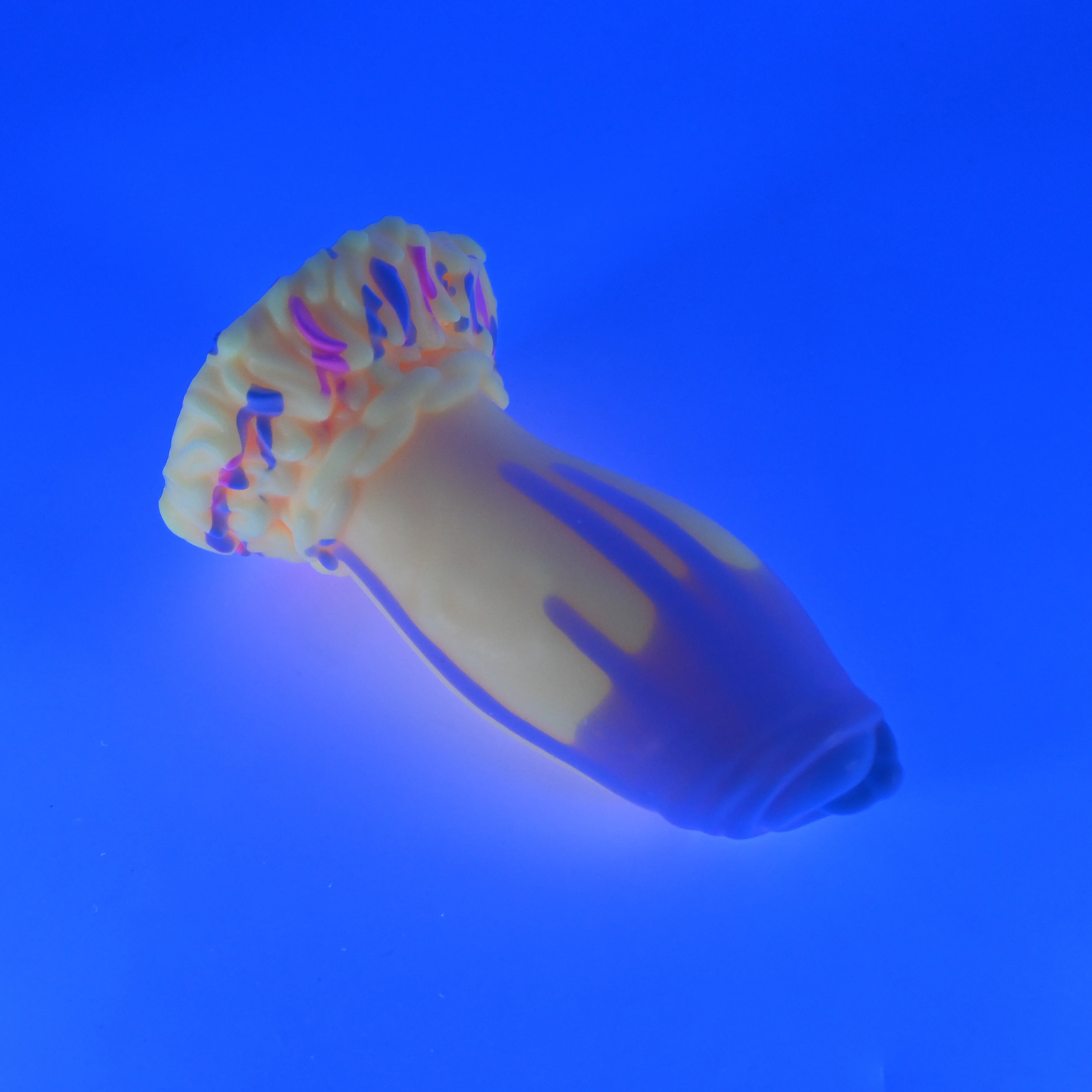 82MHY32 Hue Small 0050 UV - Image 3