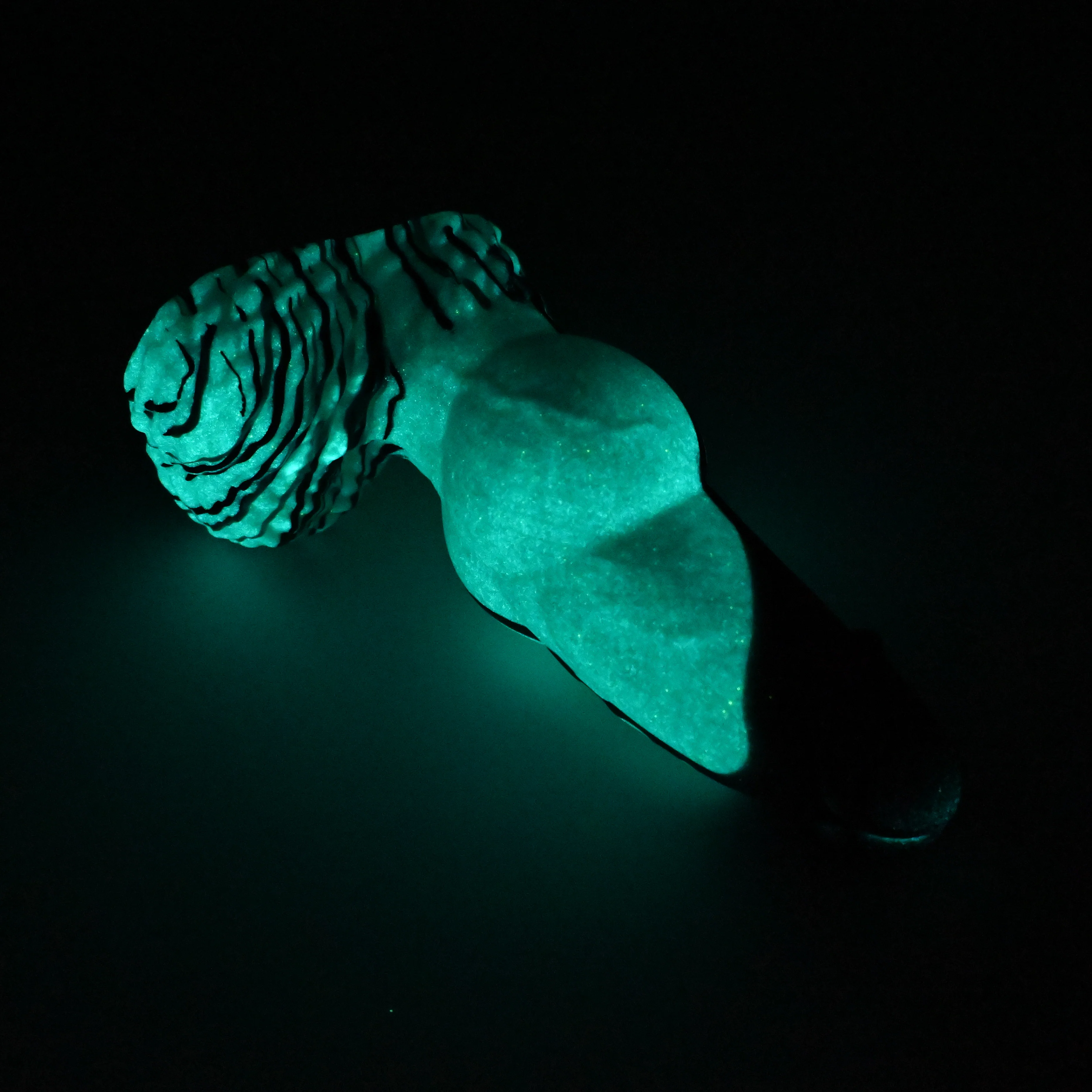 53XHY18 Jacob Medium 0020 UV GITD - Image 4