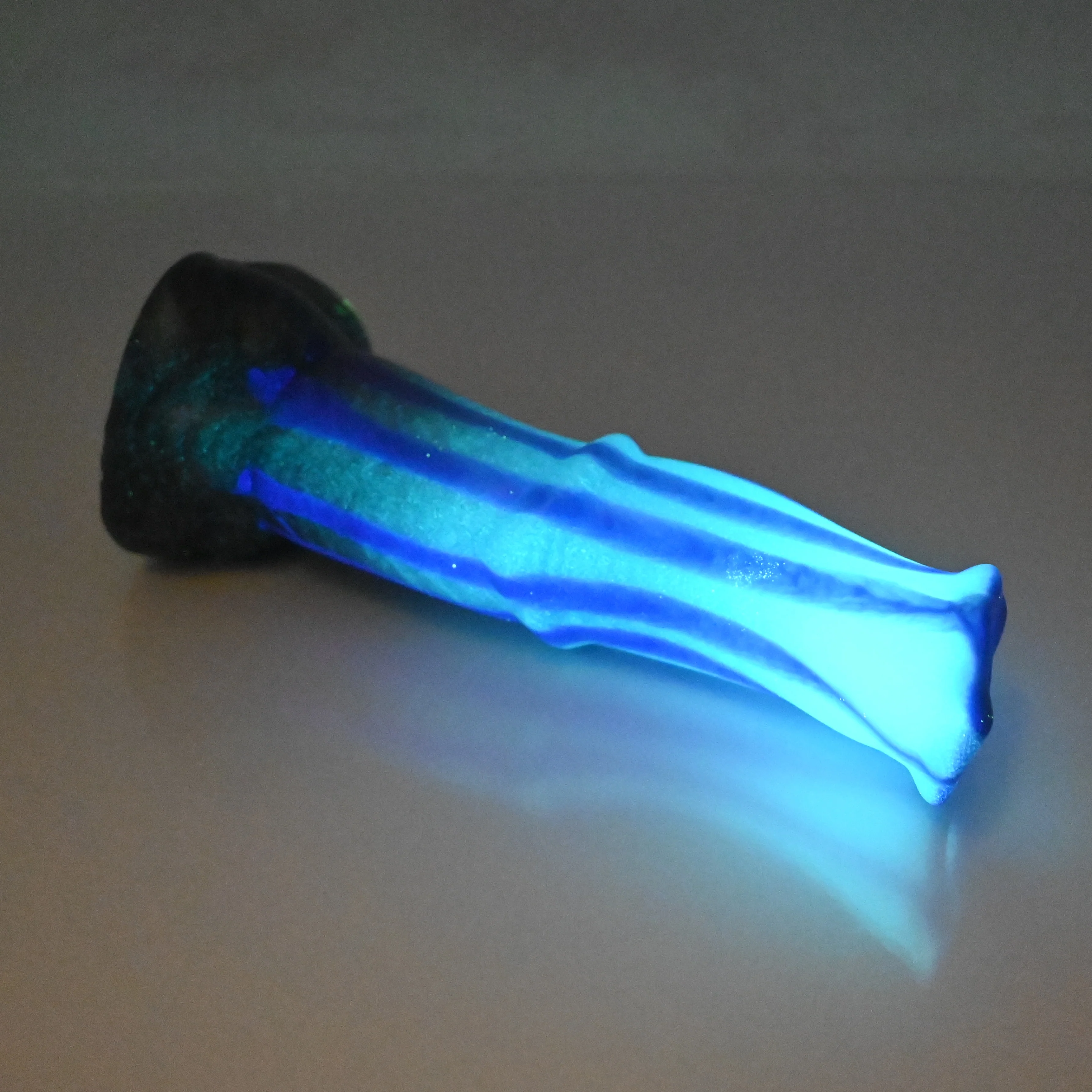 K2SCP89 Kitalpha Small 0030 UV GITD - Image 4
