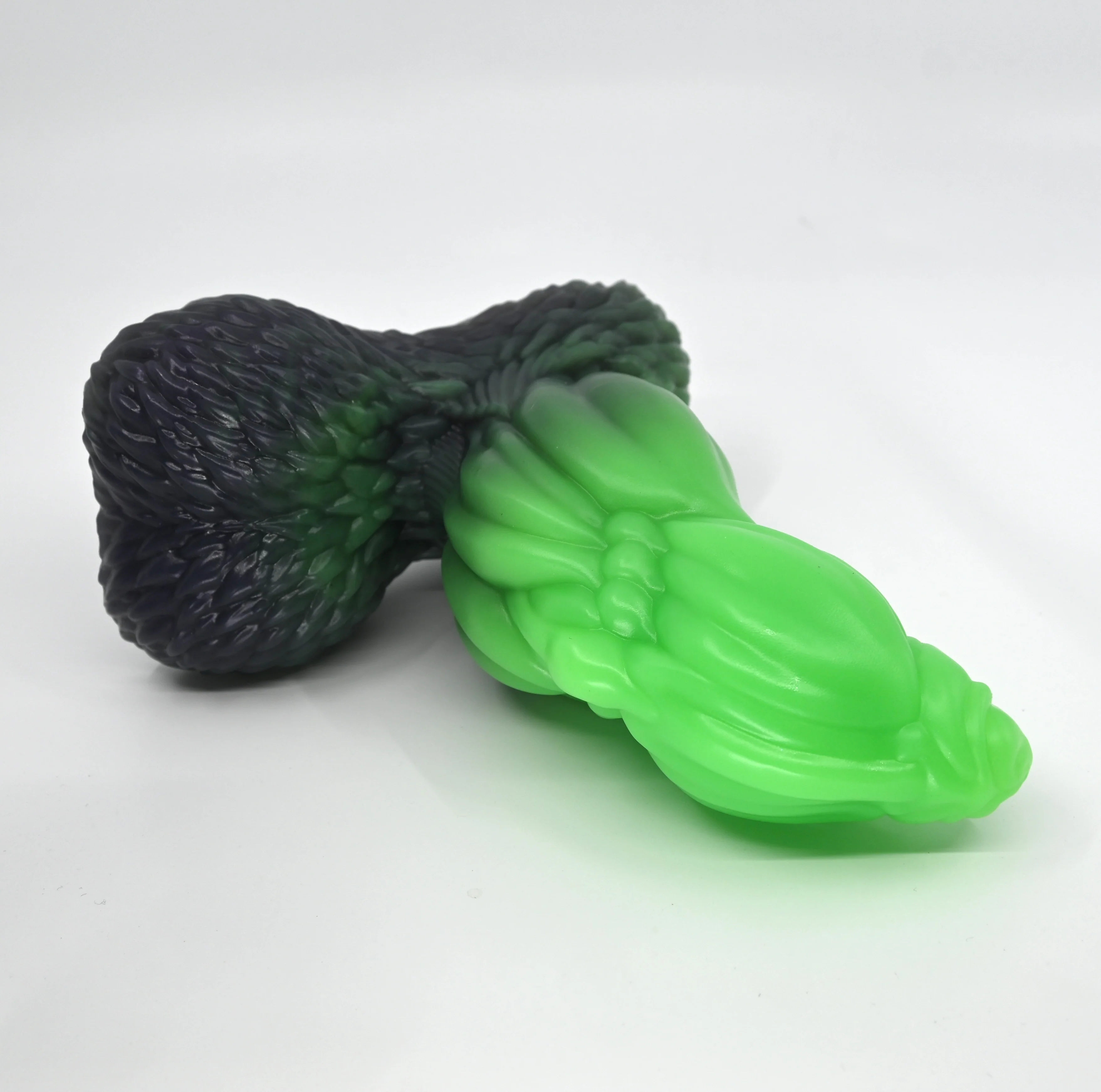Y3SFZ05 Kong Medium 0020 UV GITD