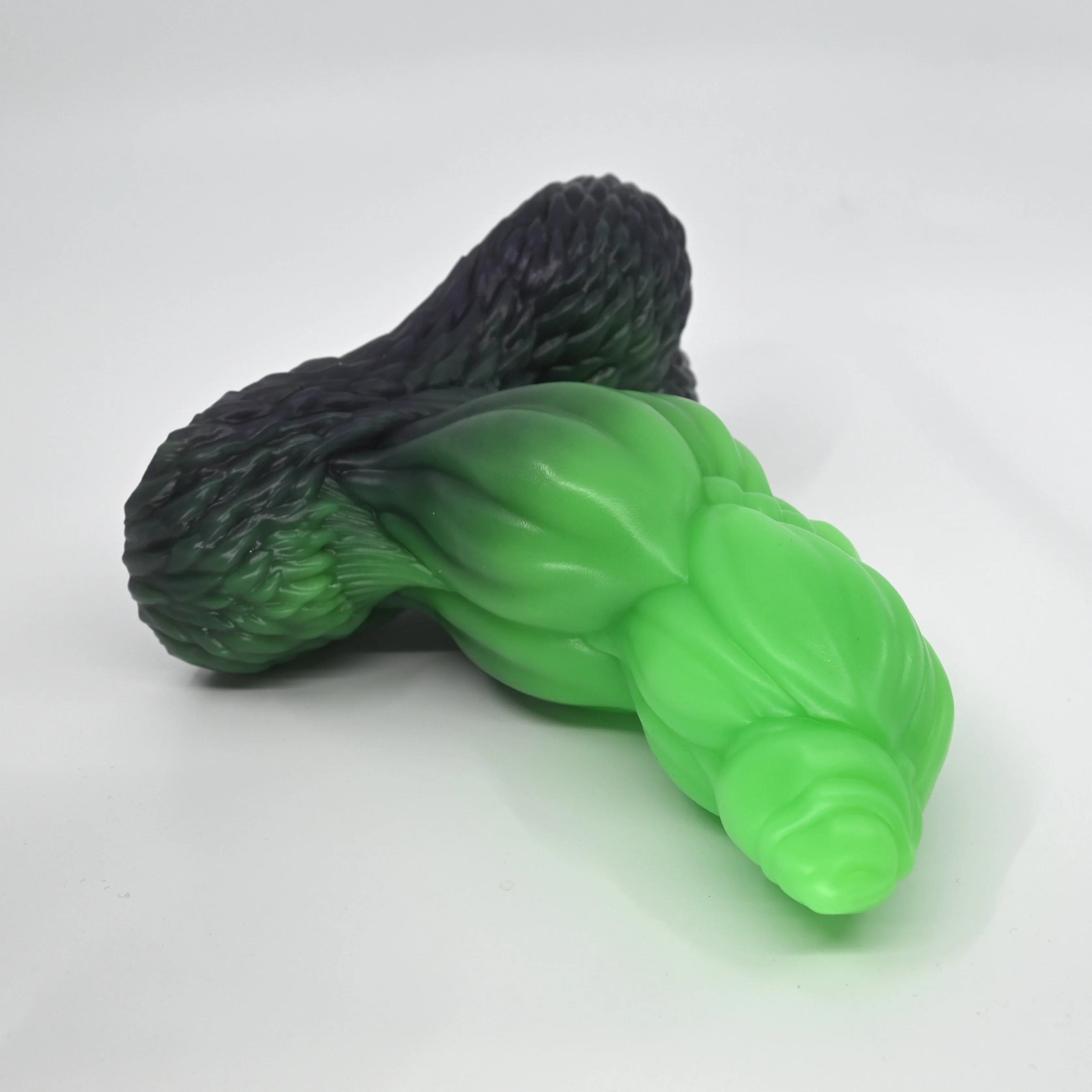 Y3SFZ05 Kong Medium 0020 UV GITD - Image 2