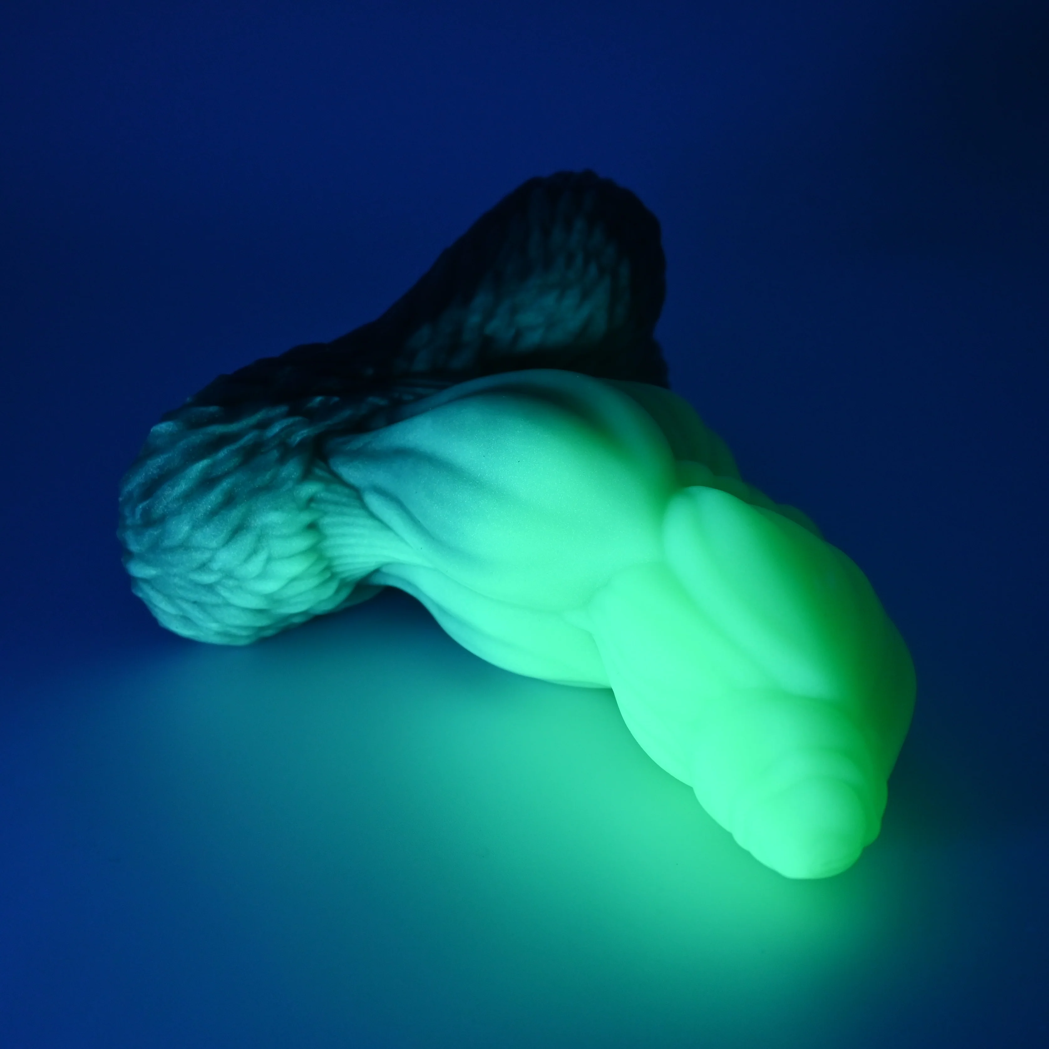 Y3SFZ05 Kong Medium 0020 UV GITD - Image 3