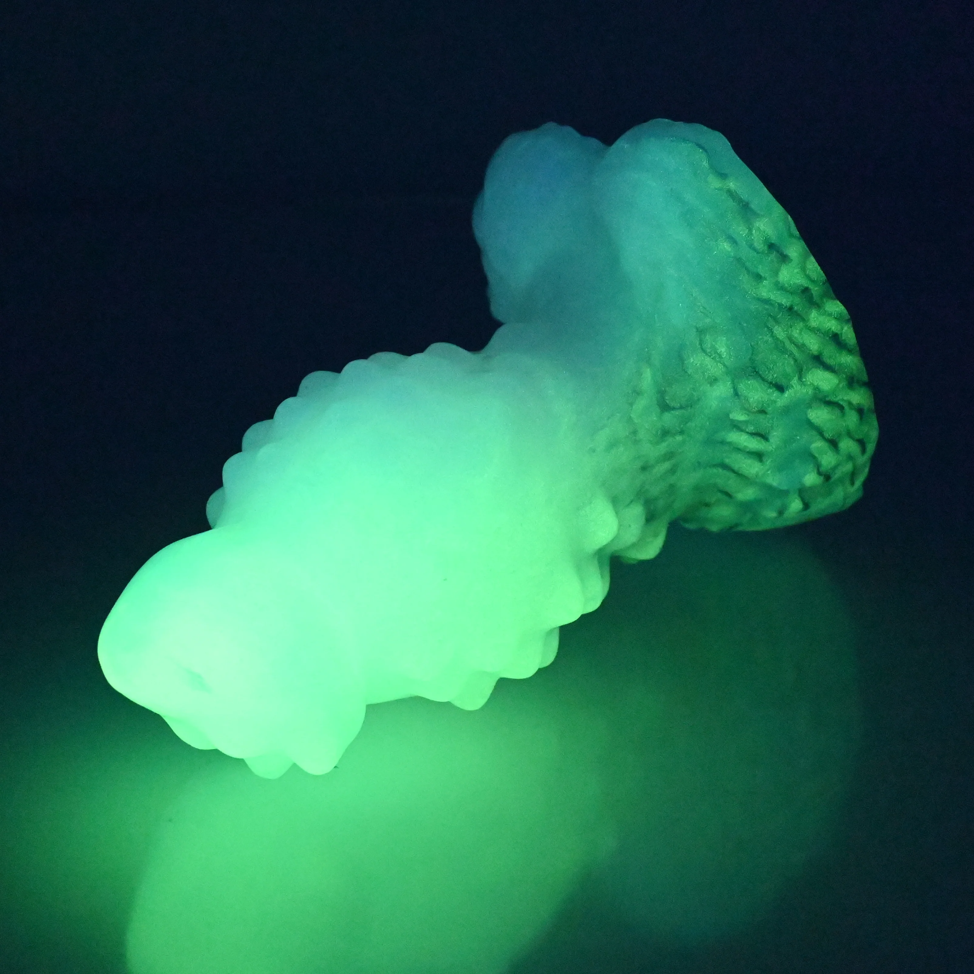 M2MAX84 Mars Small Medium UV GITD - Image 4